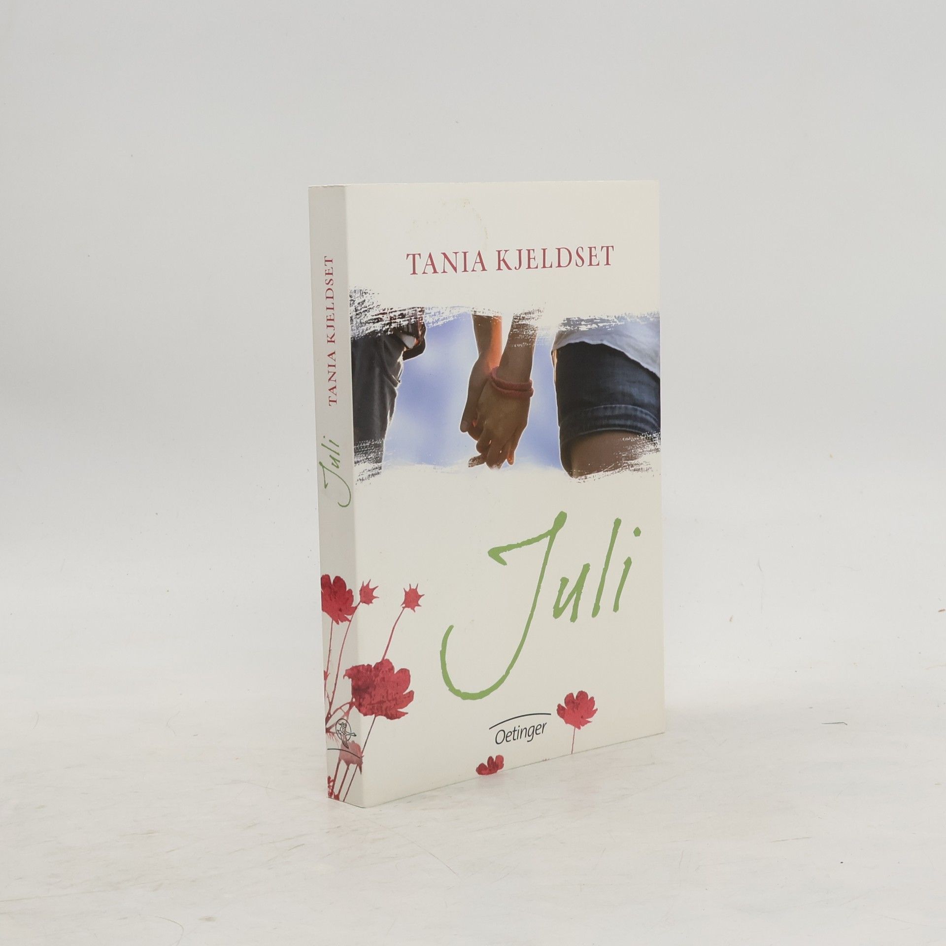 Tania Kjeldset Juli