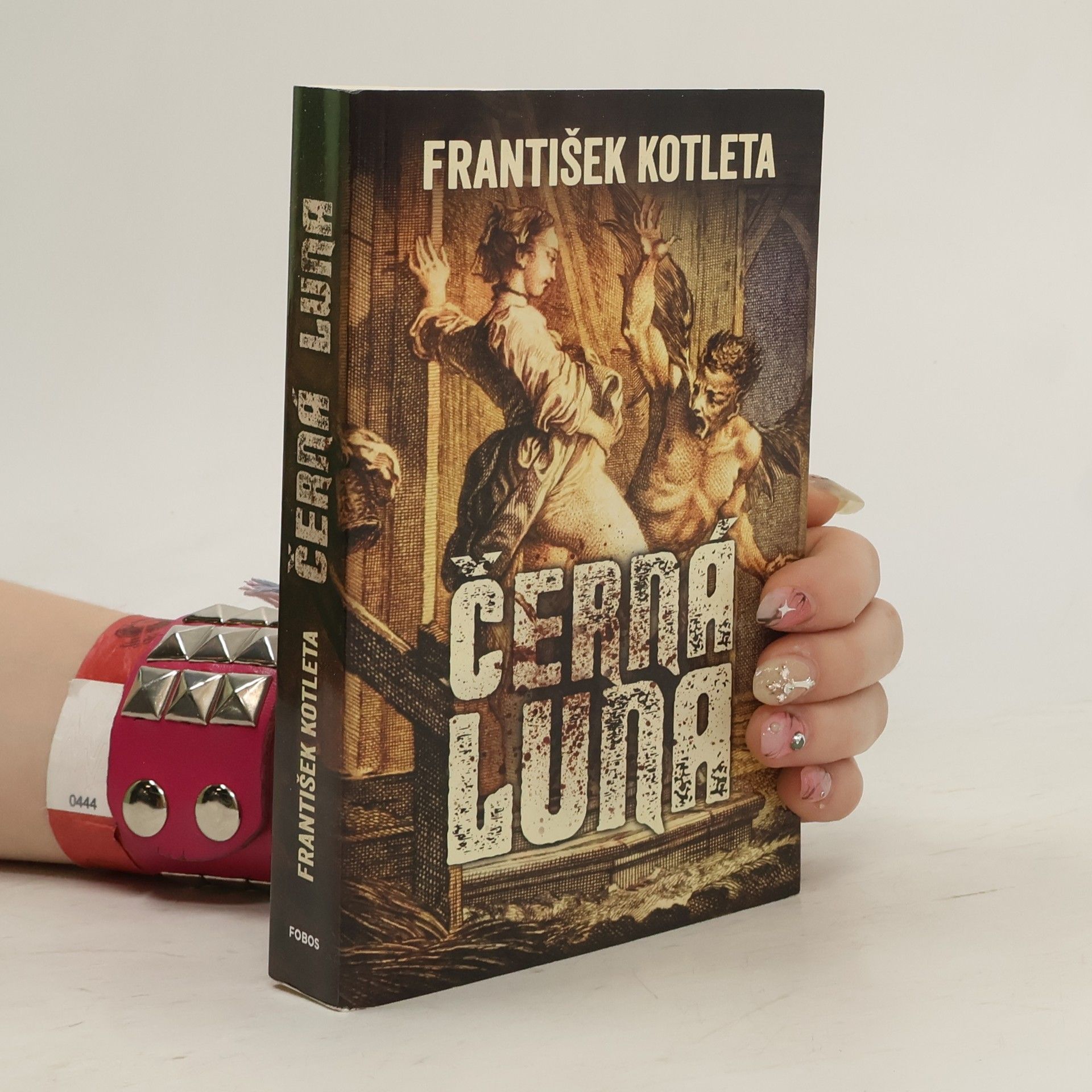 František Kotleta Černá luna