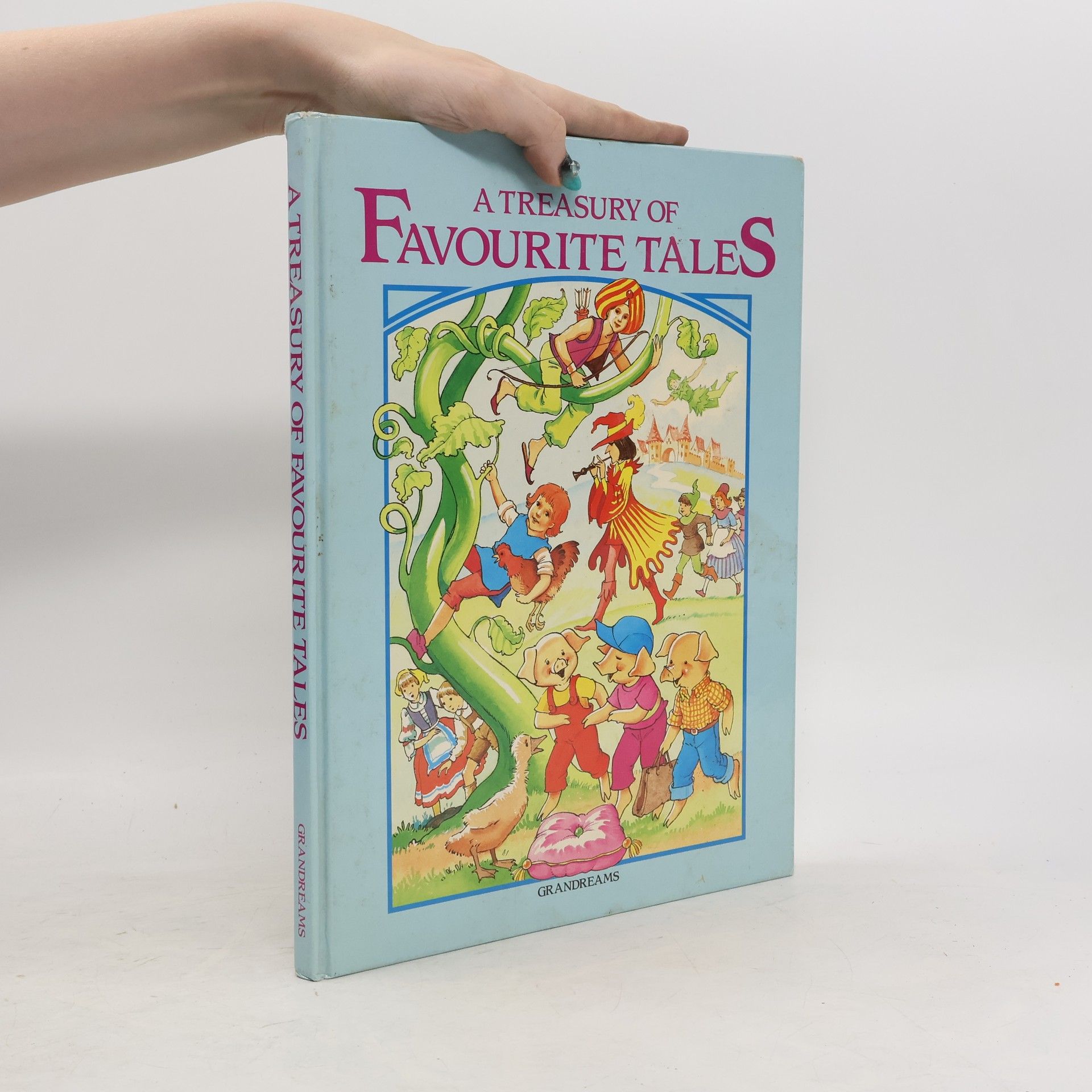 Ann McKie A Treasury of Favourite Tales