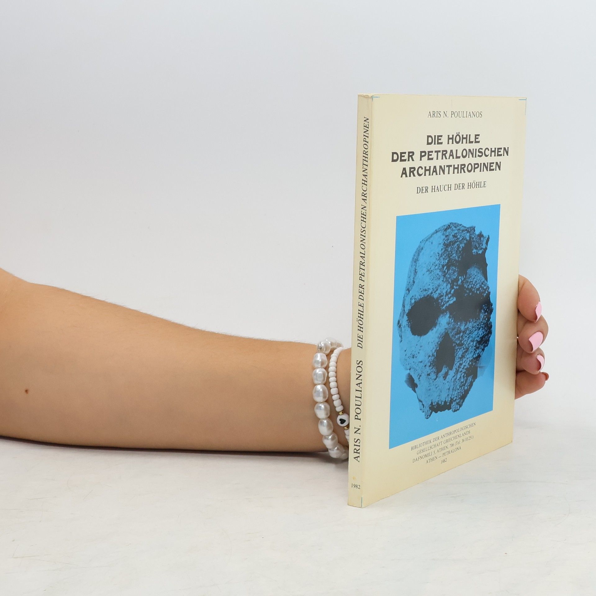 Die Höhle der petralonischen Archanthropinen