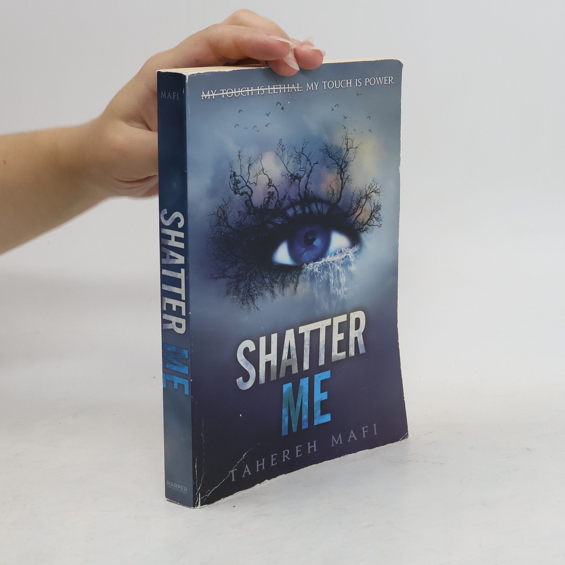 Tahereh Mafi Shatter me