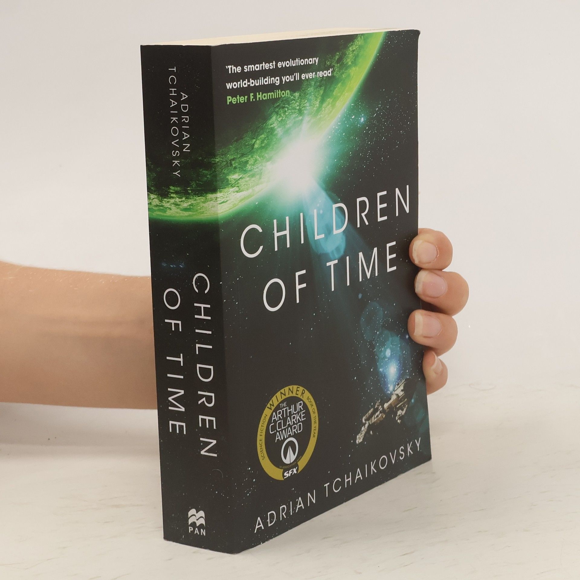 Adrian Tchaikovsky Children of Time