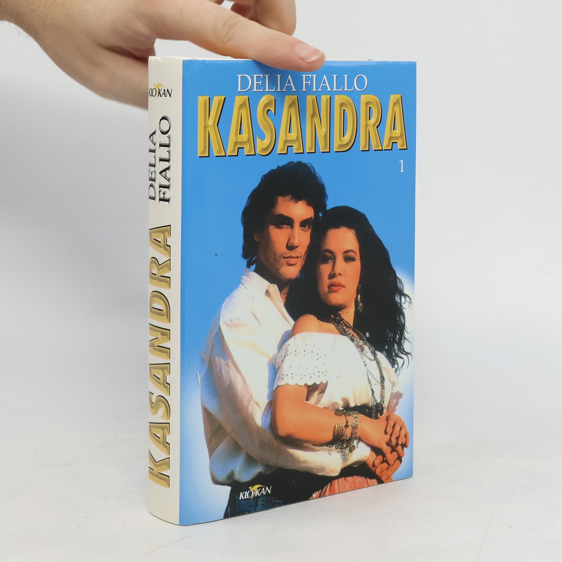 Delia Fiallo Kasandra (1. díl)