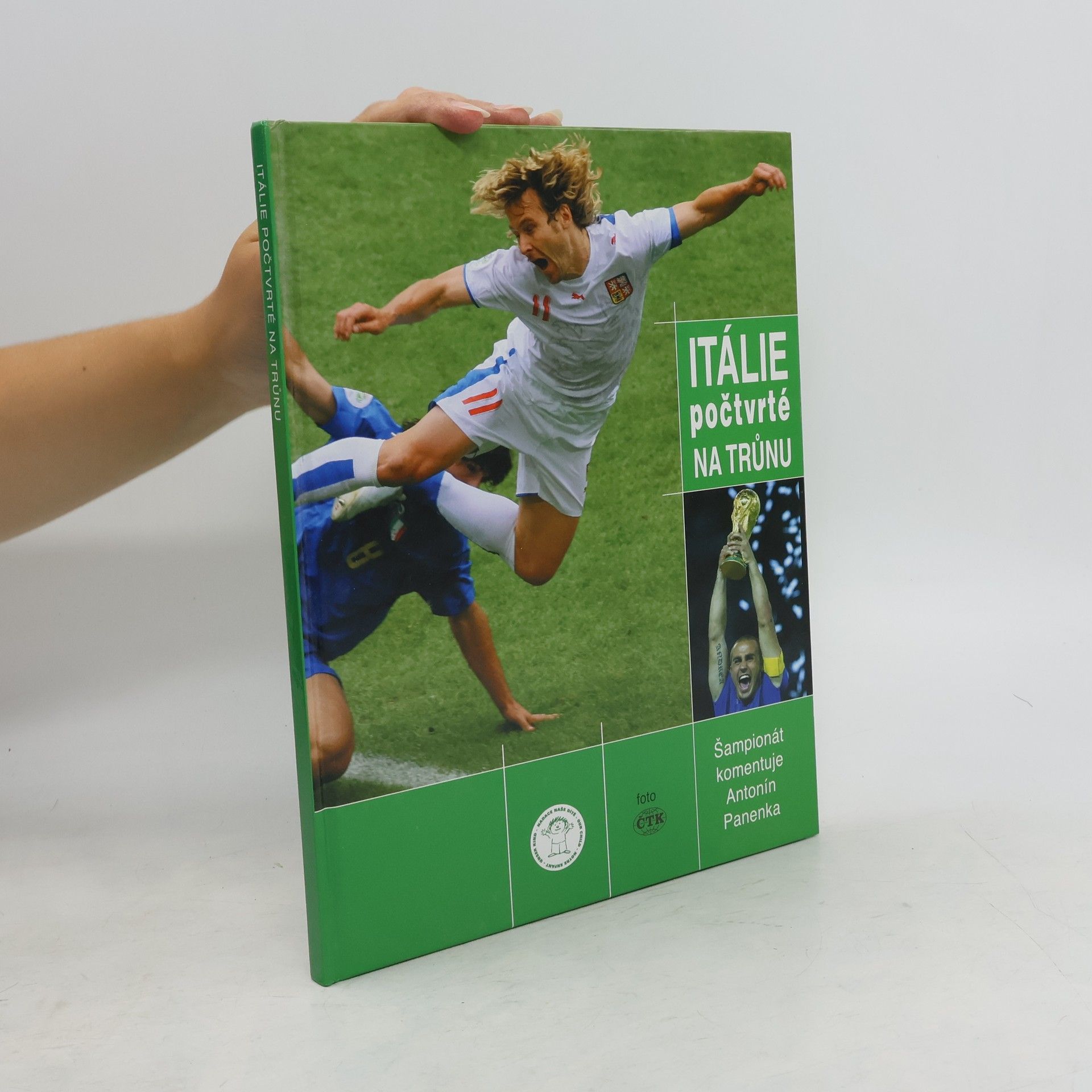 Pavel Křiklan Itálie počtvrté na trůnu : šampionát komentuje Antonín Panenka