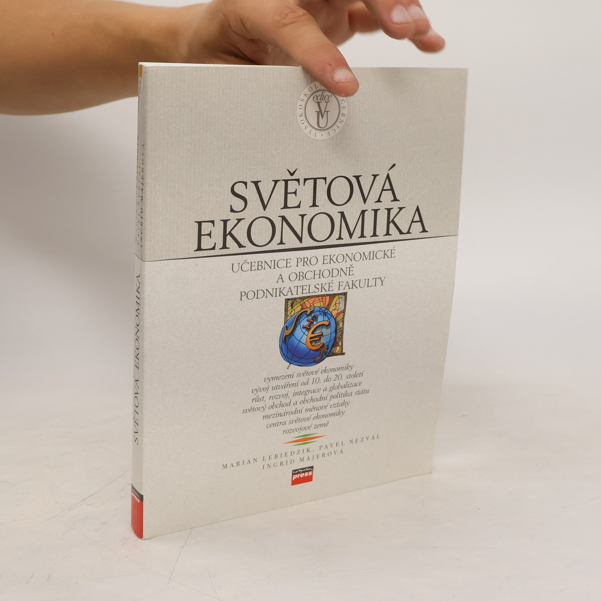 Marian Lebiedzik Světová ekonomika