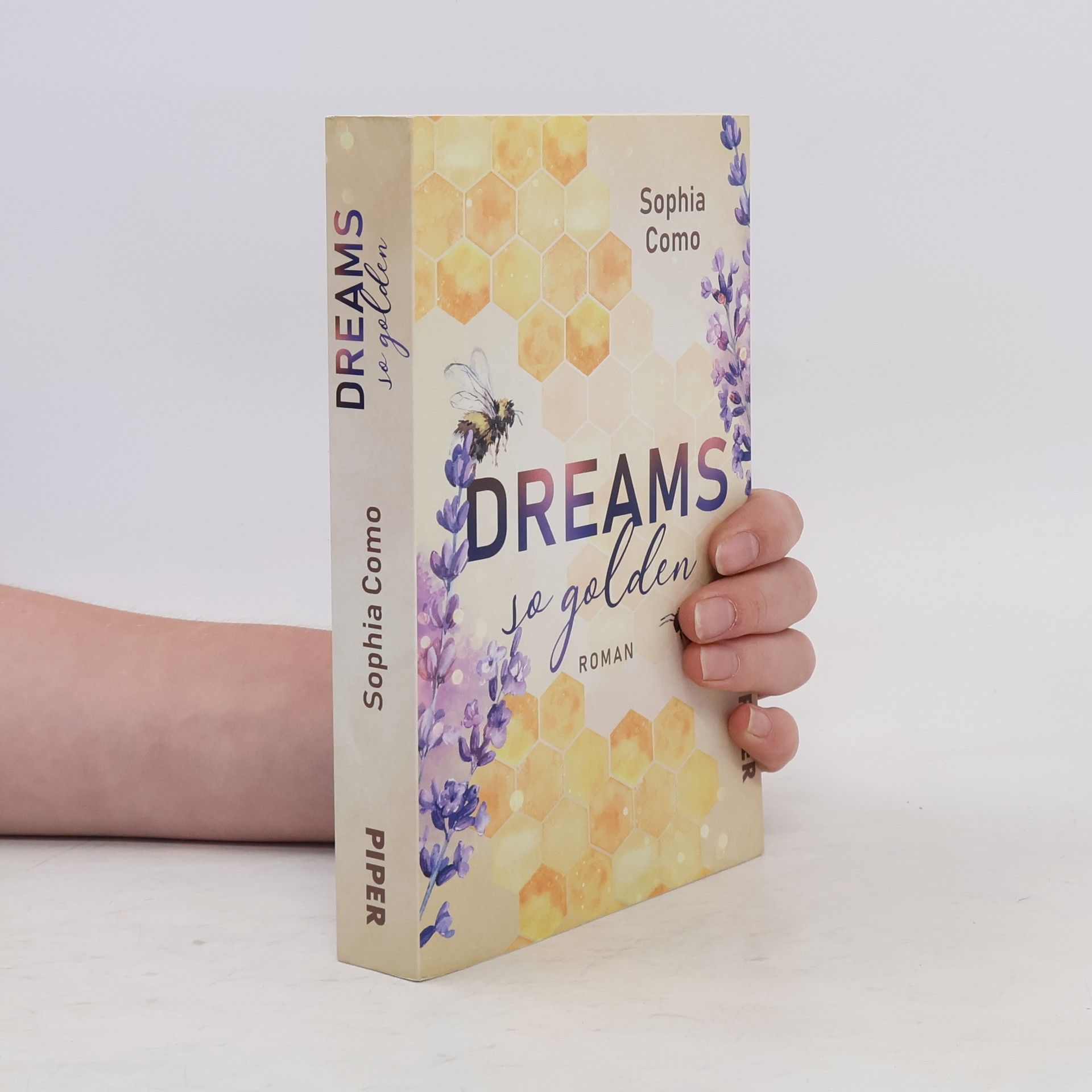 Sophia Como Dreams so golden