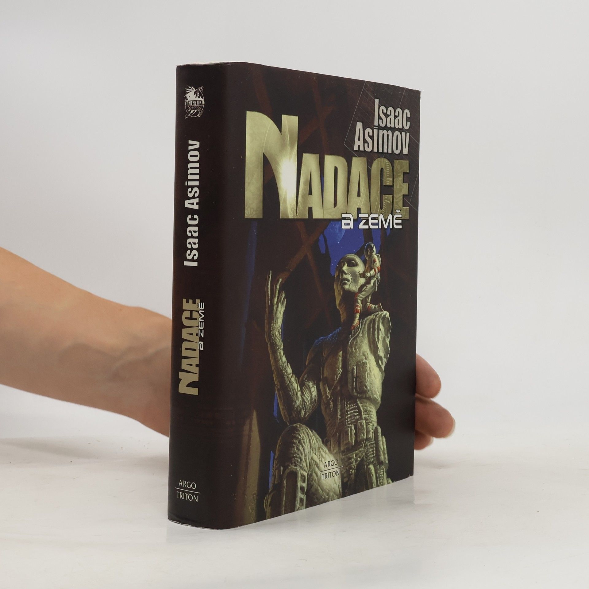 Isaac Asimov Nadace a Země
