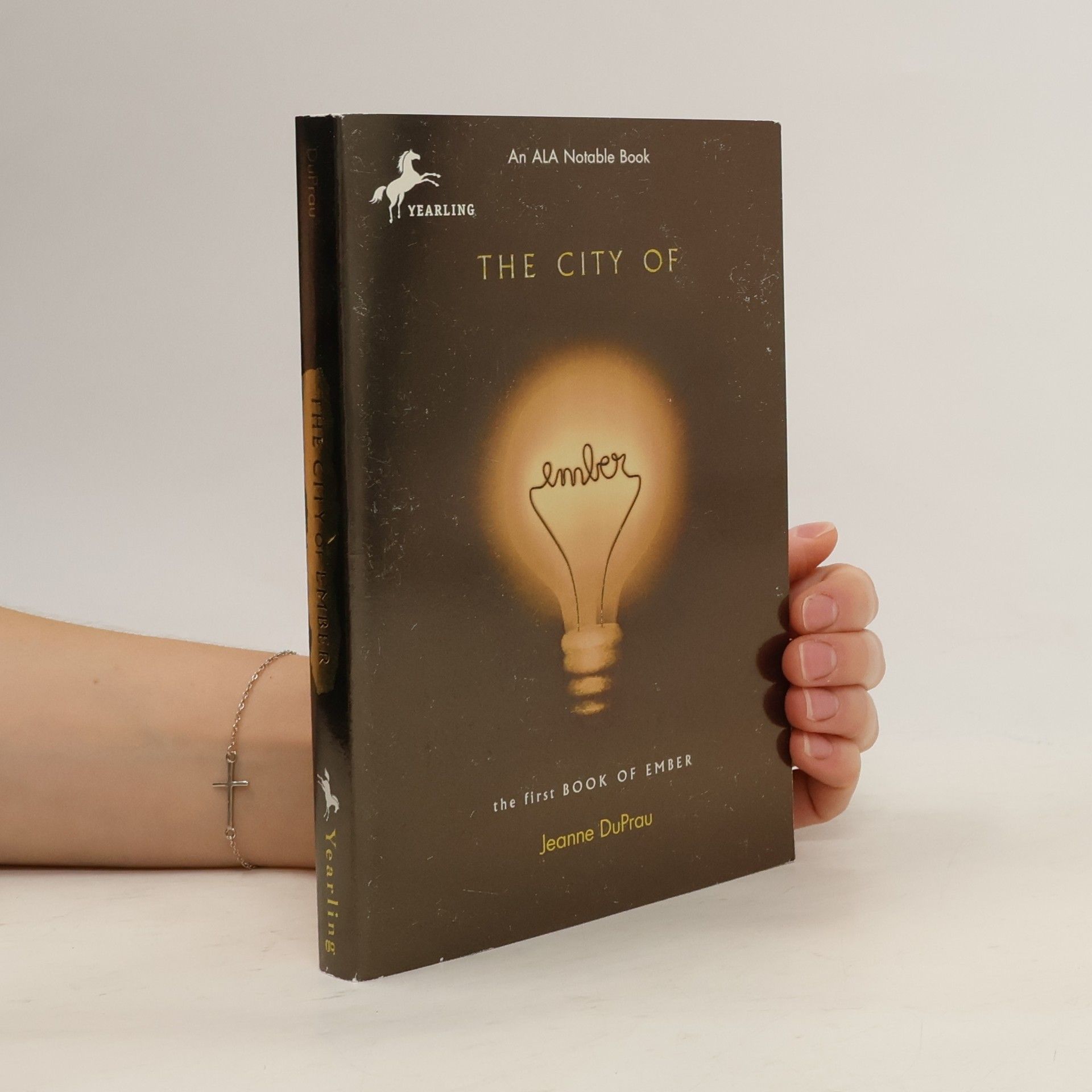 Jeanne DuPrau The City of Ember