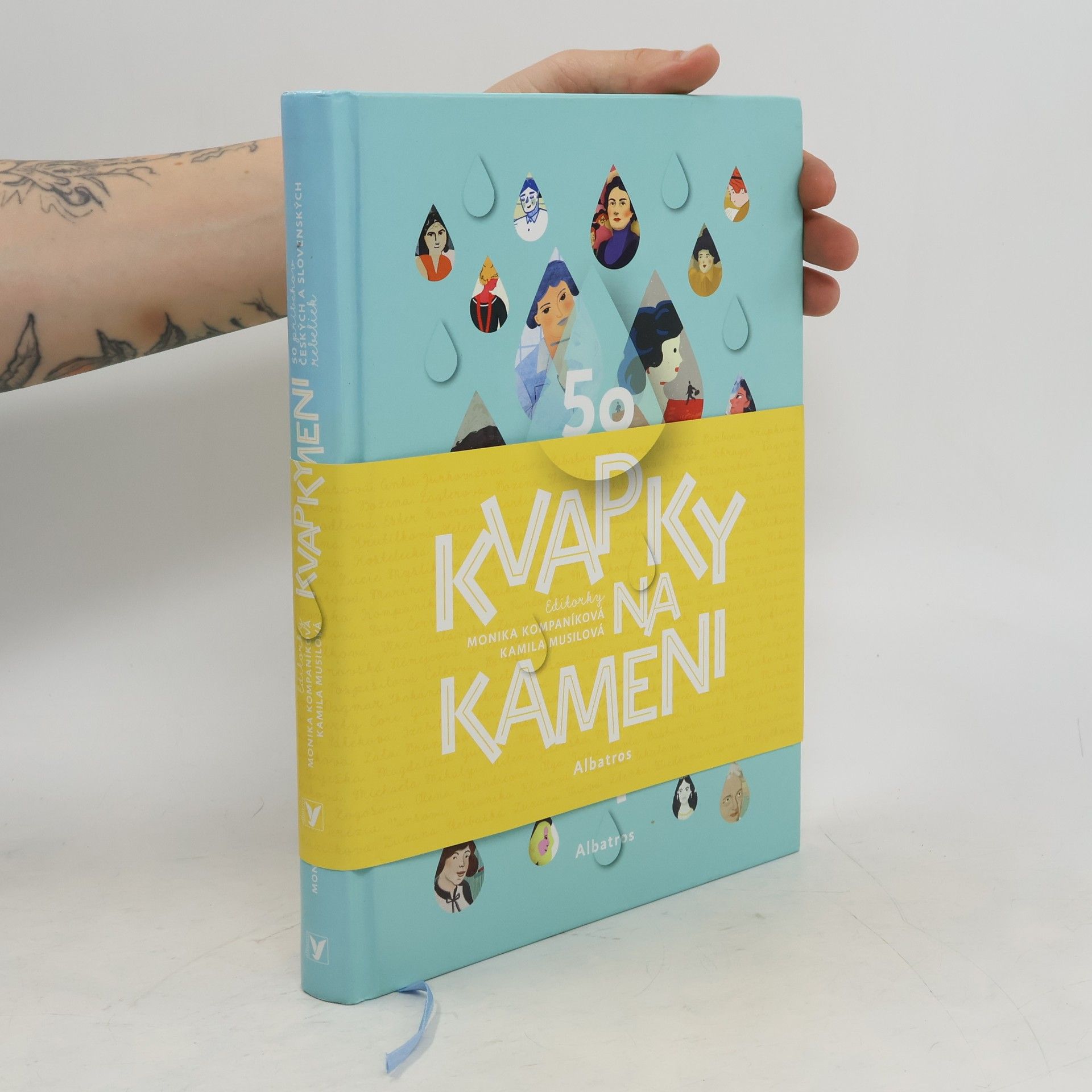 kolektiv Kvapky na kameni