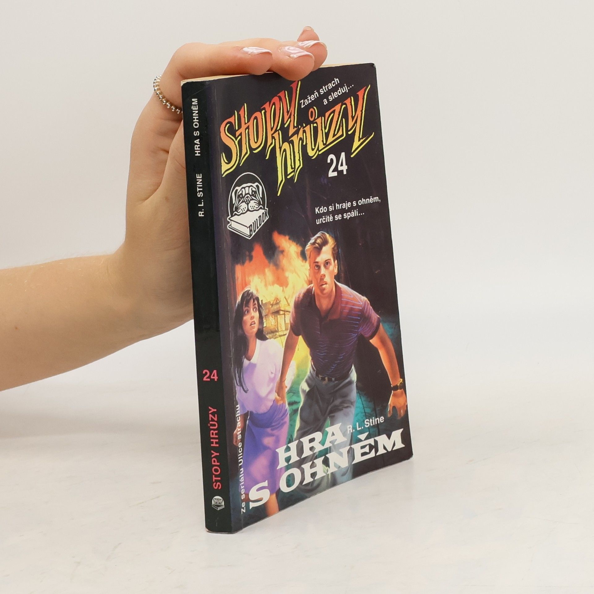 R. L. Stine Stopy hrůzy 24. Hra s ohněm
