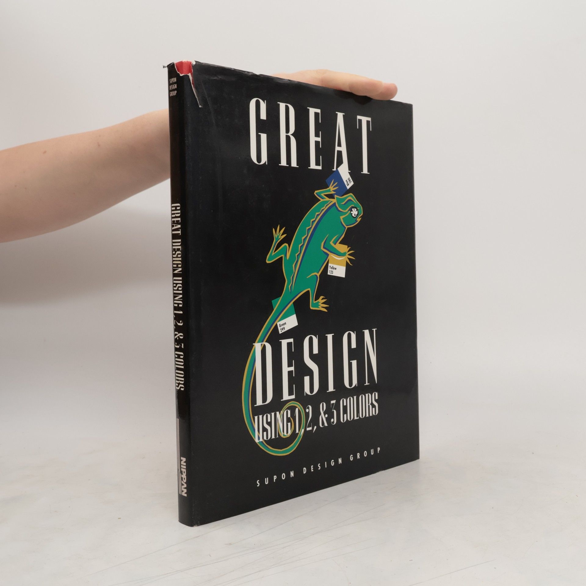 Supon Phornirunlit Great design using 1, 2, & 3 colors