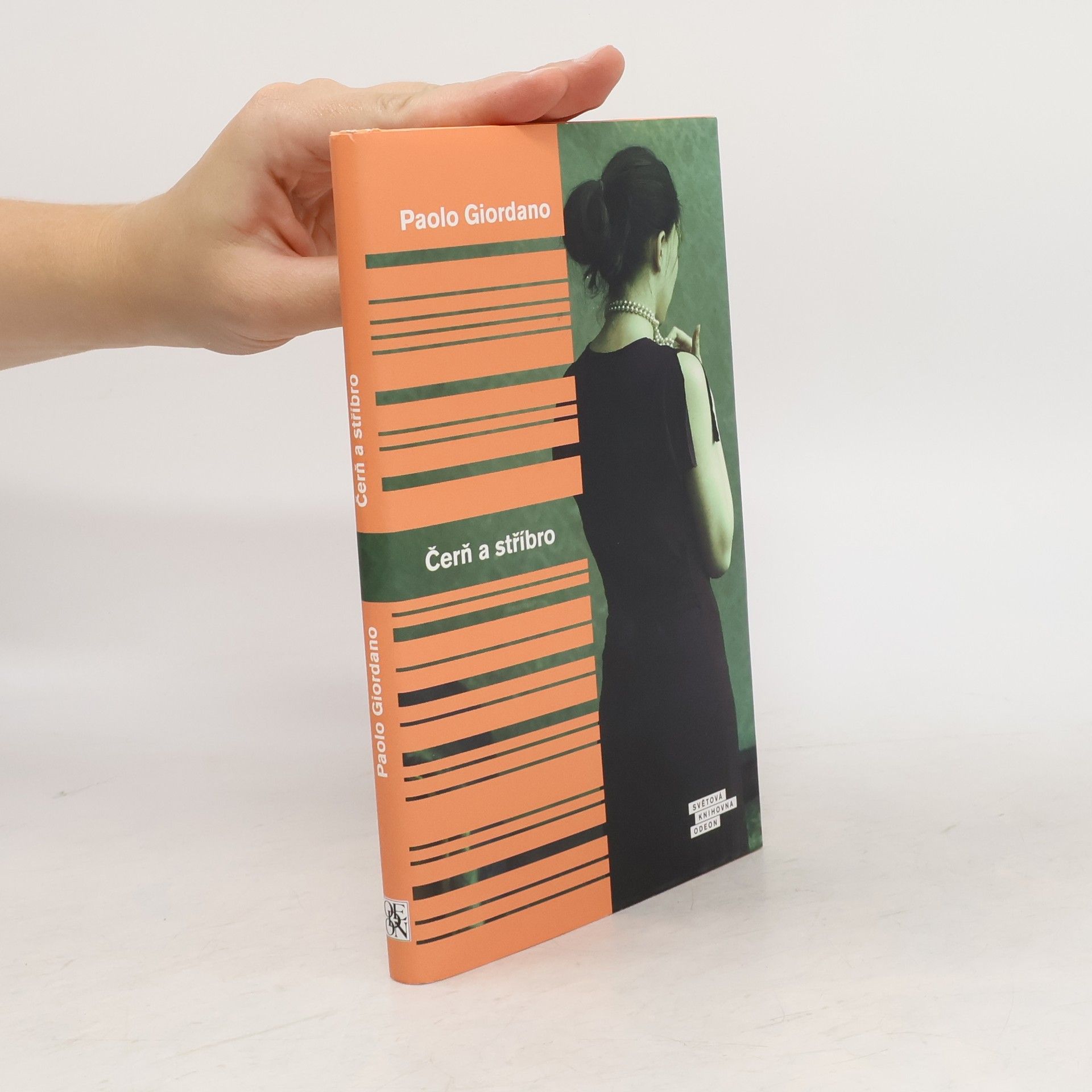 Alice Flemrová Čerň a stříbro