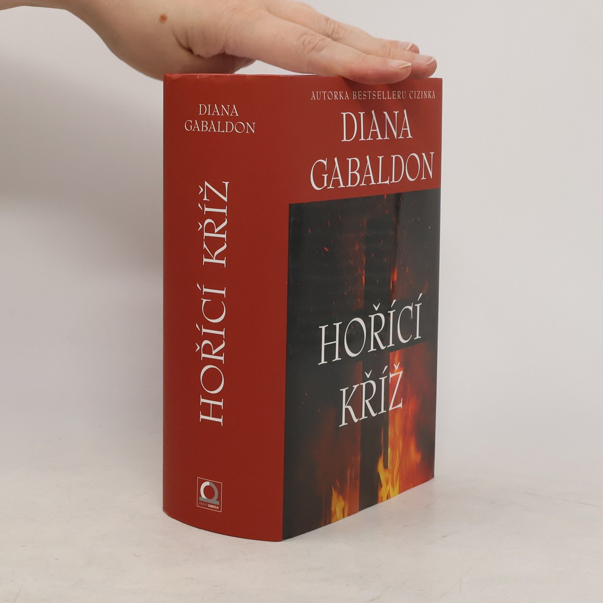 Diana Gabaldon Hořící kříž