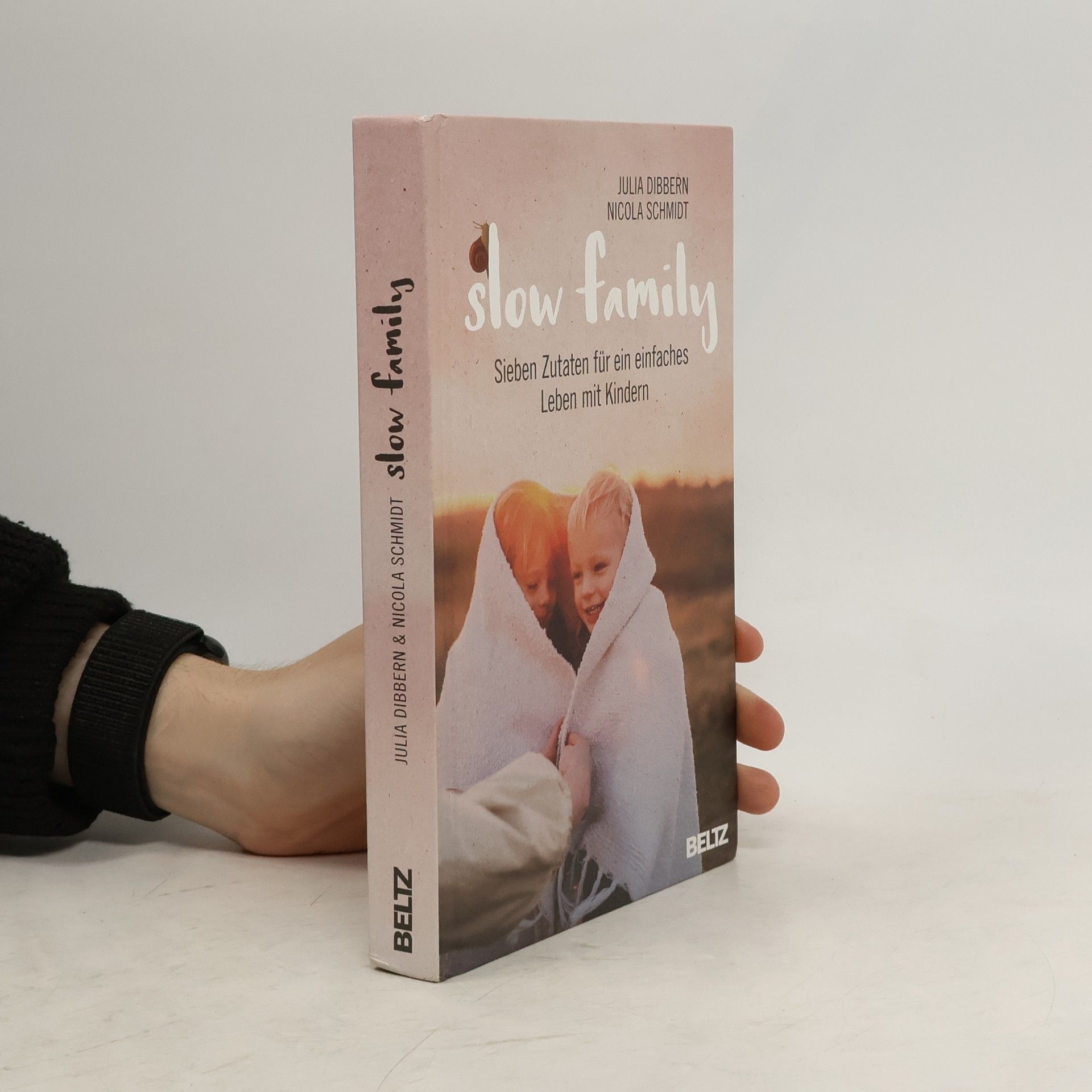 Nicola Schmidt Slow Family