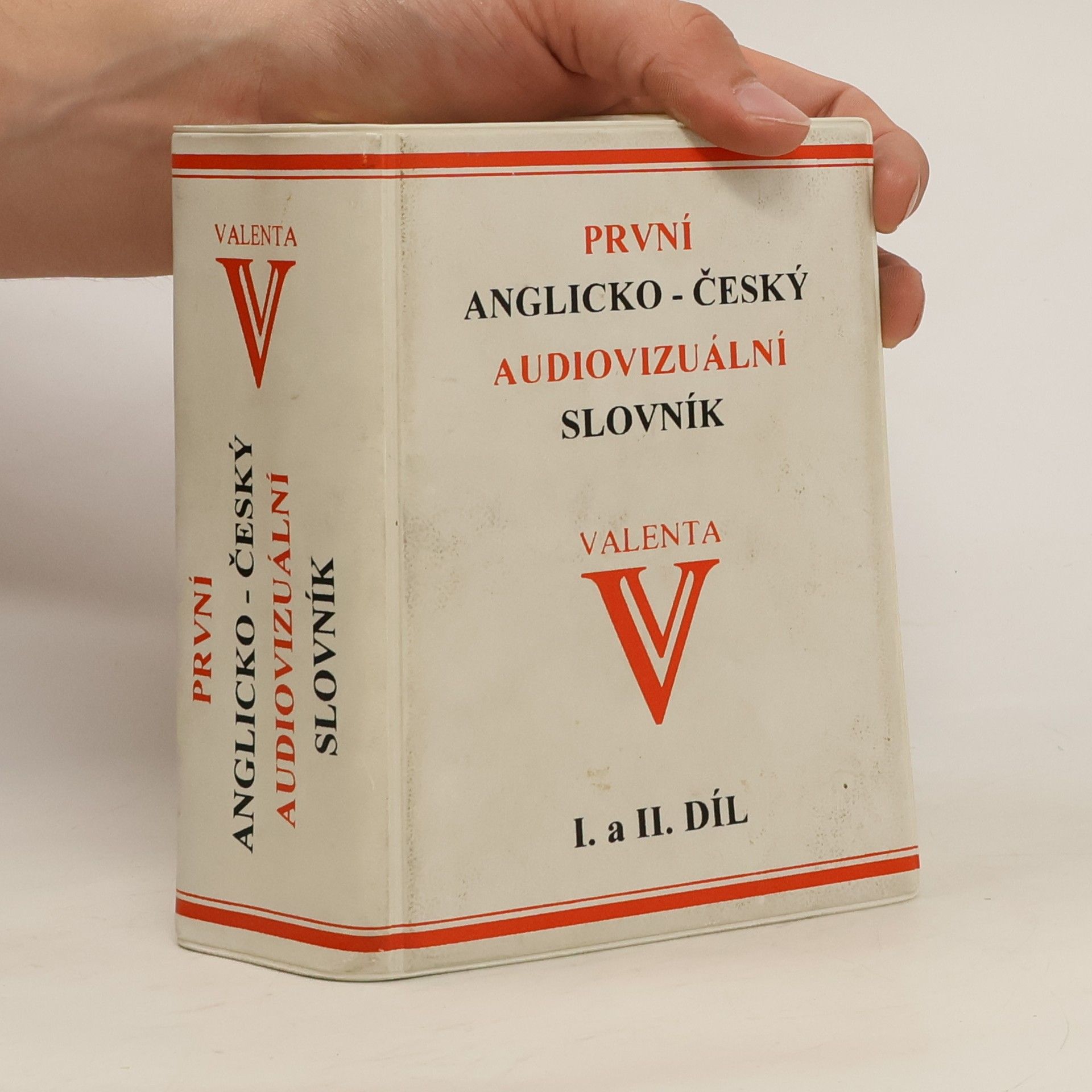 Vladimír Valenta První anglicko-český audiovizuální slovník (I. a II. díl)