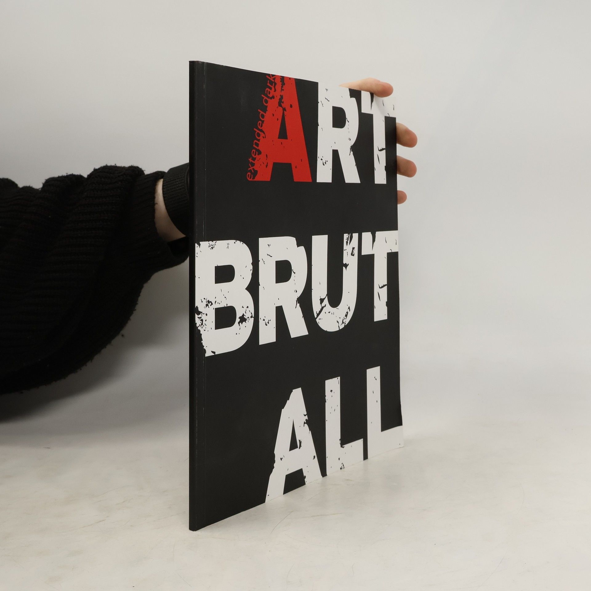 Jan Vrak Art-Brut-All: Extended Dark (léto 2018)