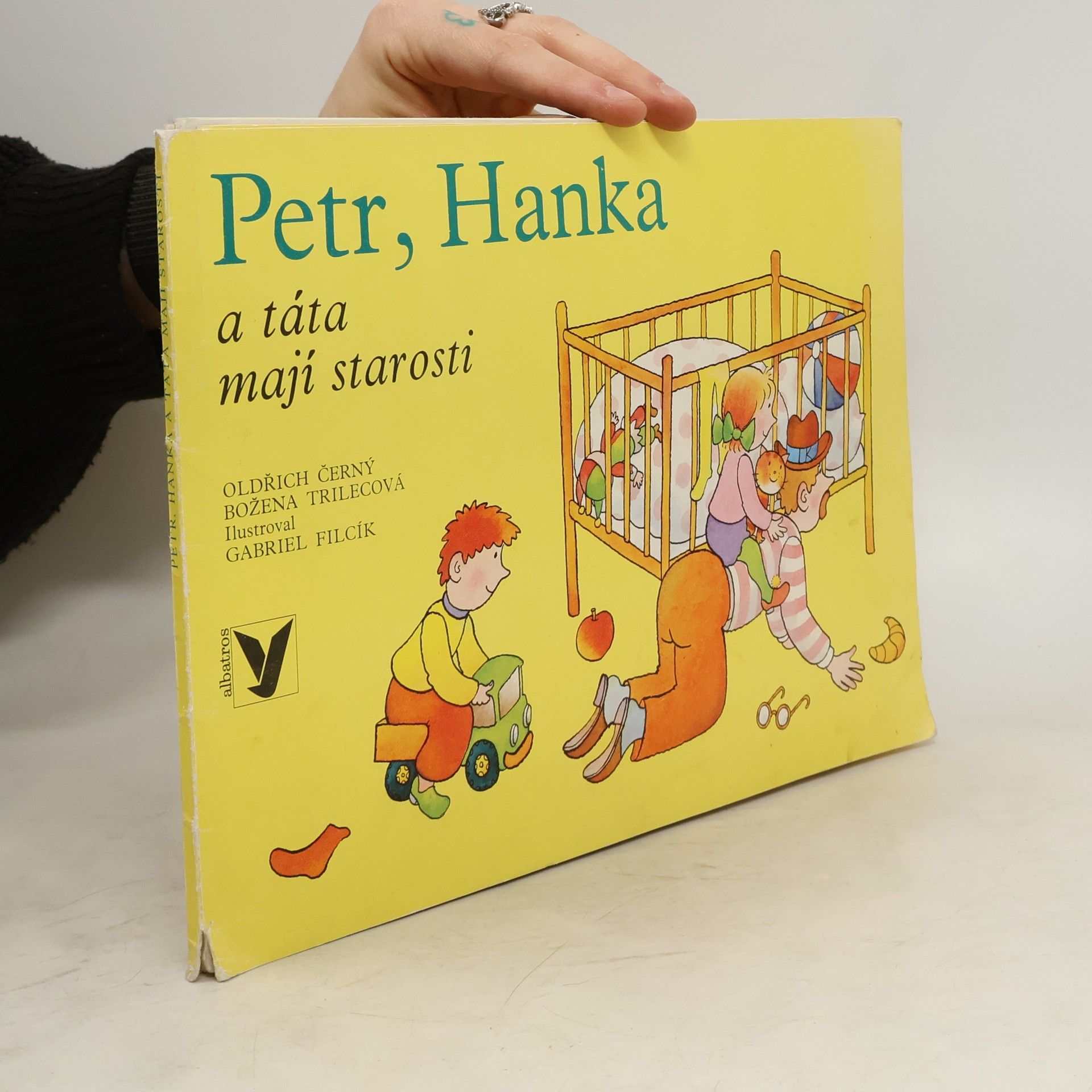 Oldřich Černý Petr, Hanka a táta mají starosti