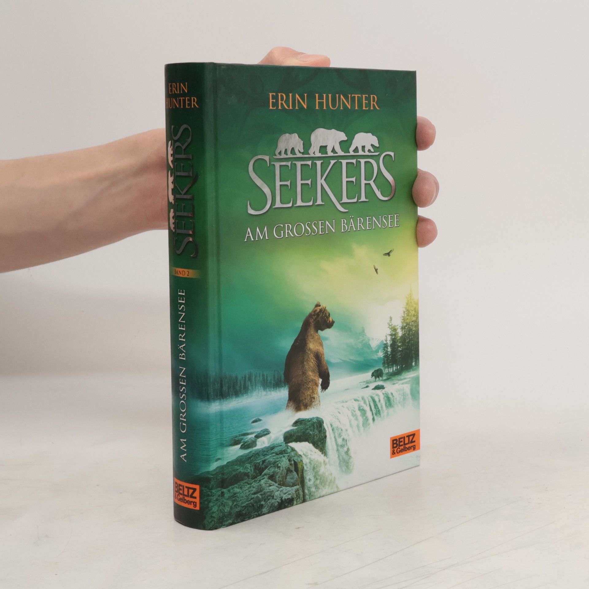 Erin Hunter Seekers