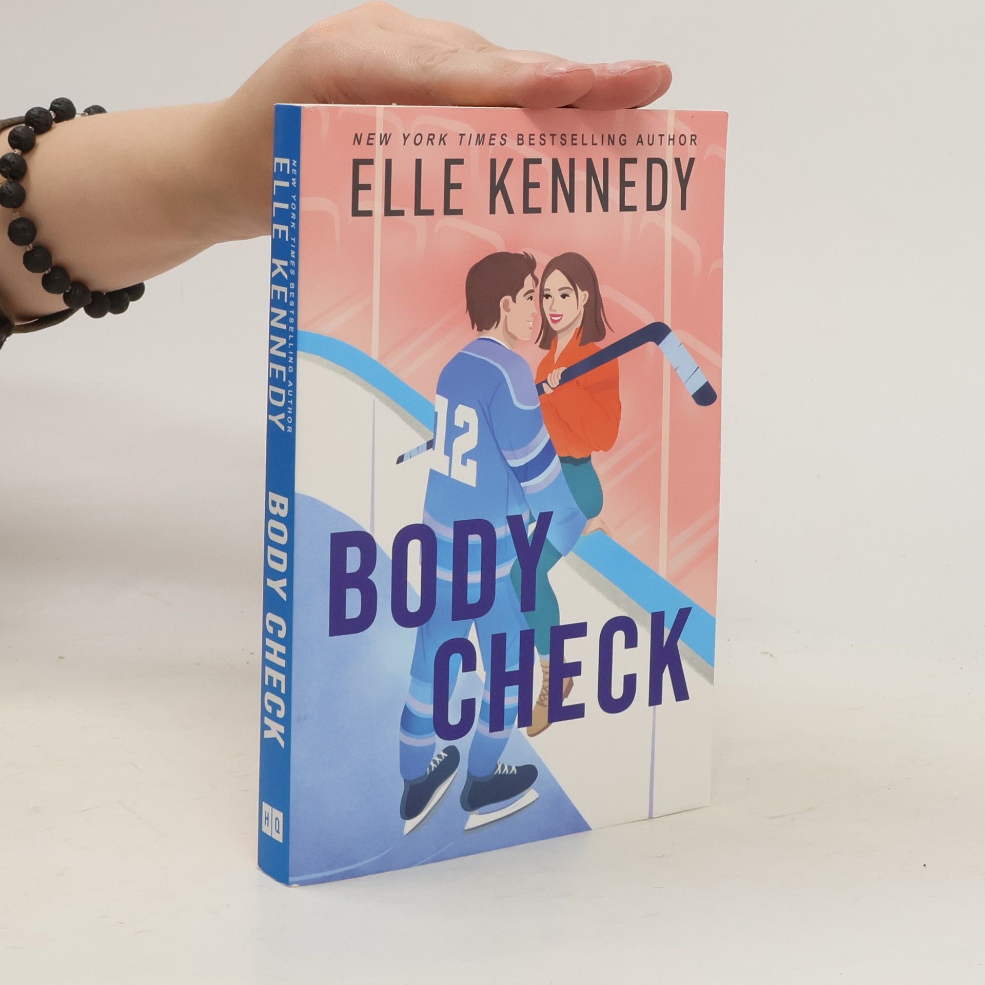 Elle Kennedy Body Check