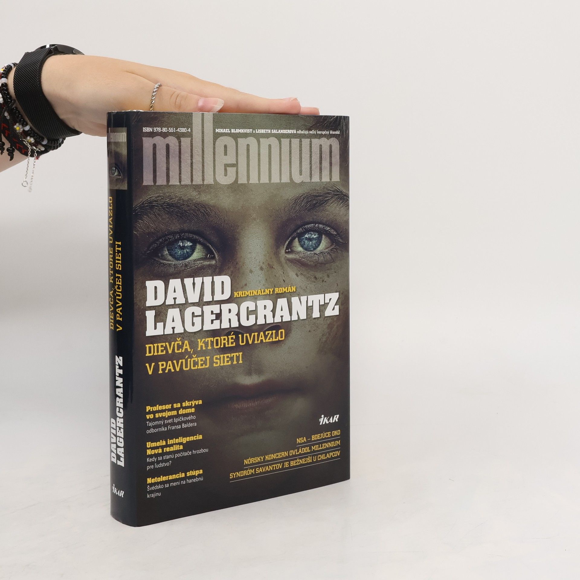 David Lagercrantz Dievča, ktoré uviazlo v pavúčej sieti
