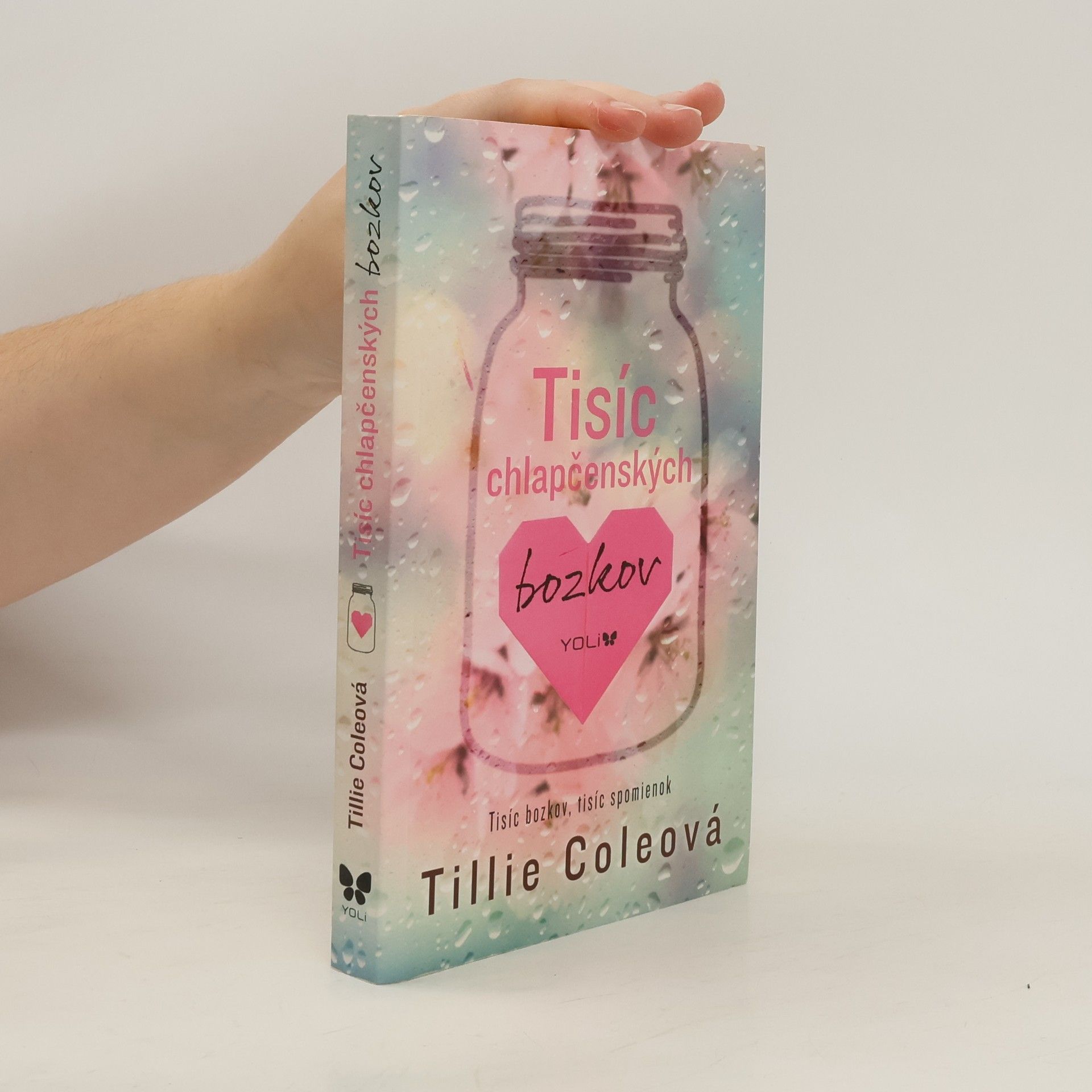 Tillie Cole Tisíc chlapčenských bozkov