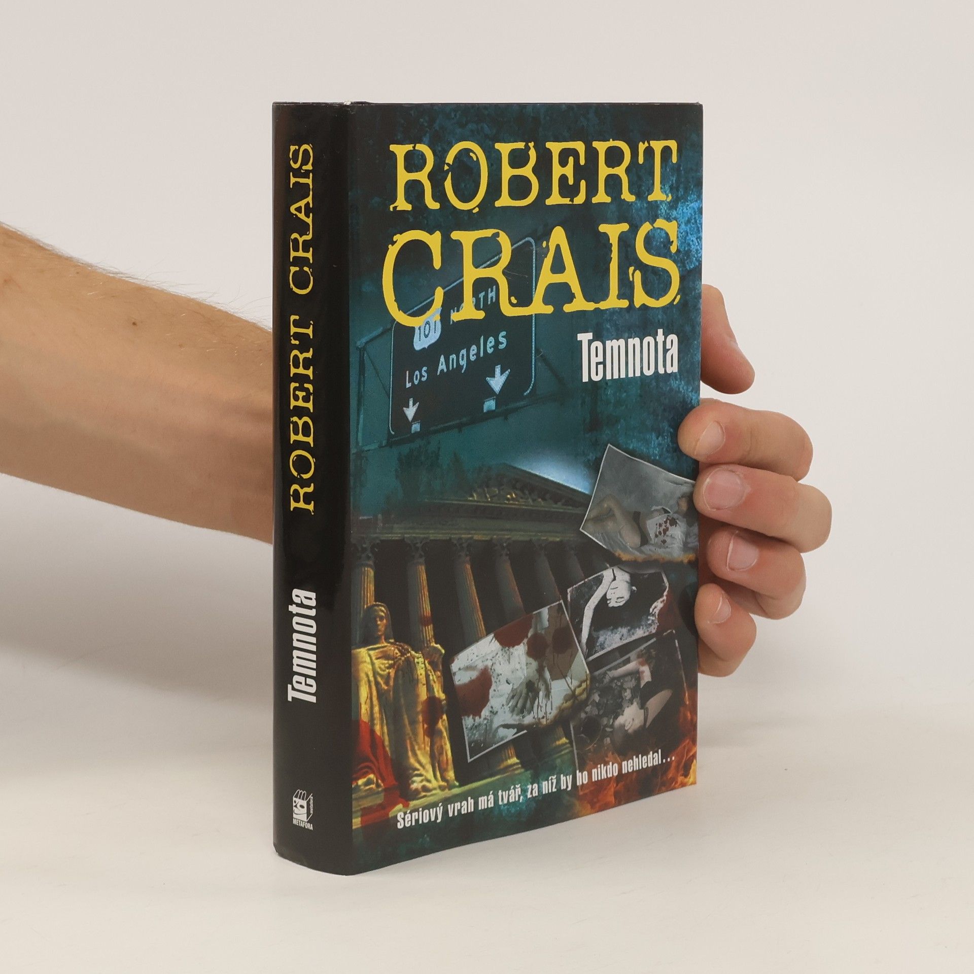 Robert Crais Temnota