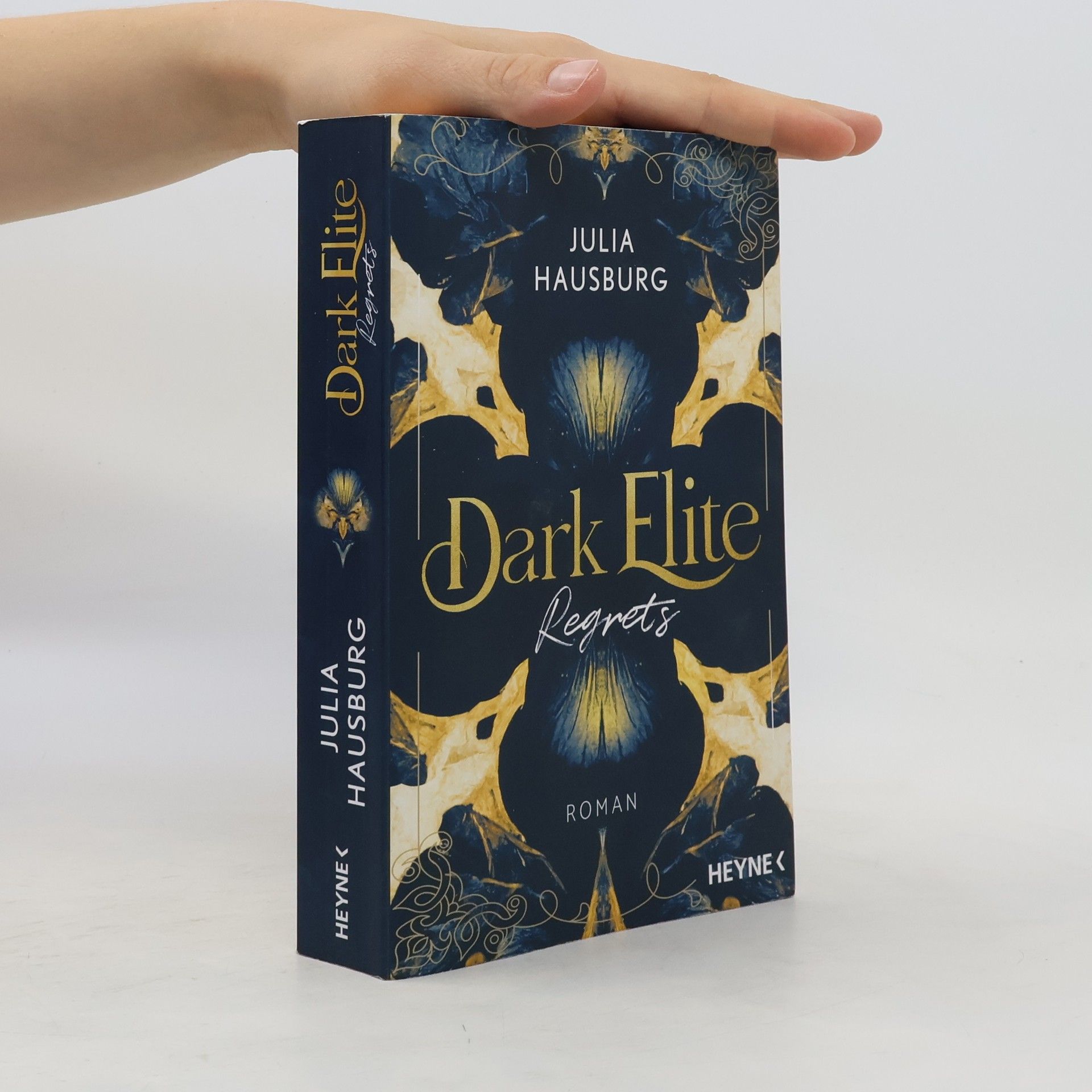 Julia Hausburg Dark Elite. Regrets