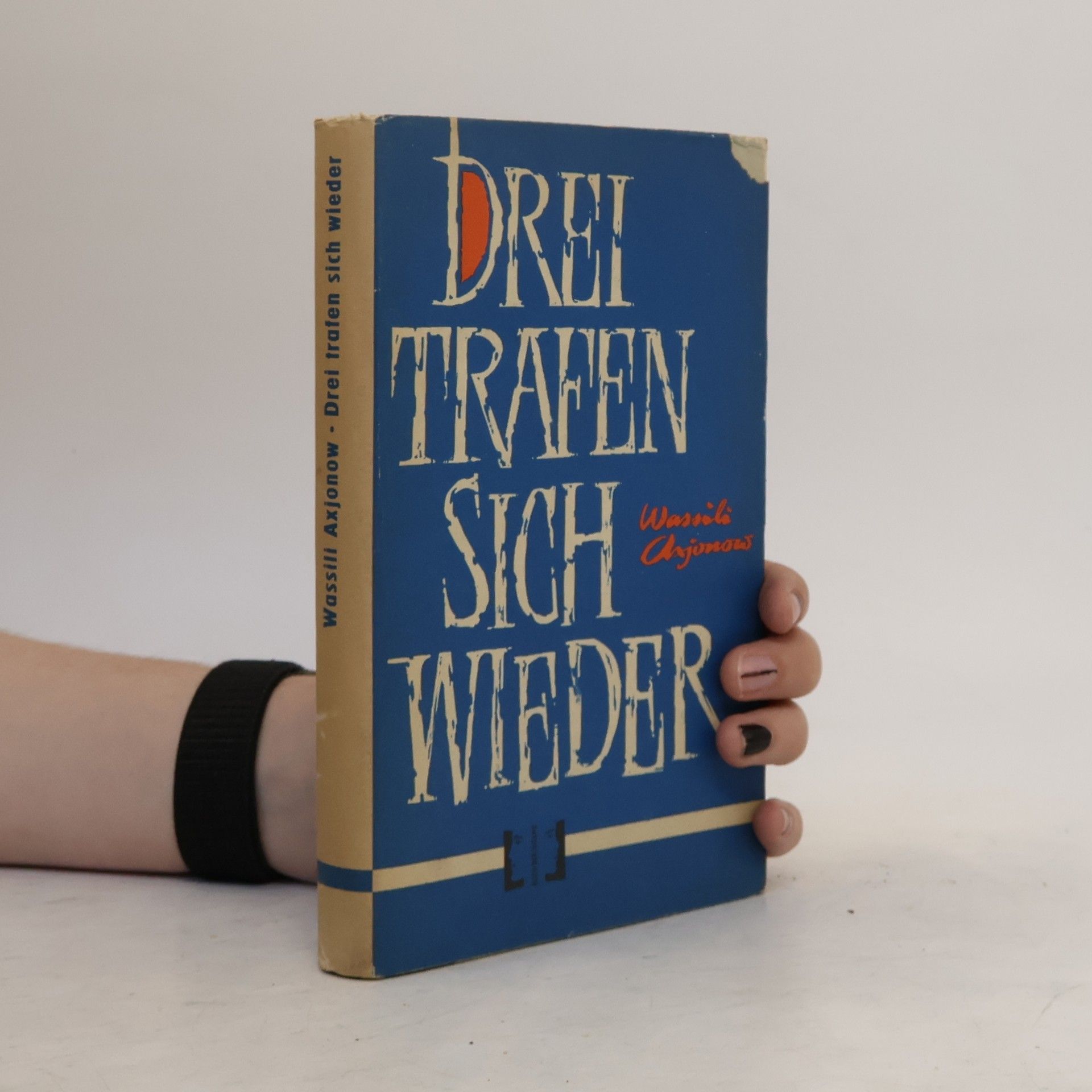 Vasilij P. Akse͏̈nov Drei trafen sich wieder