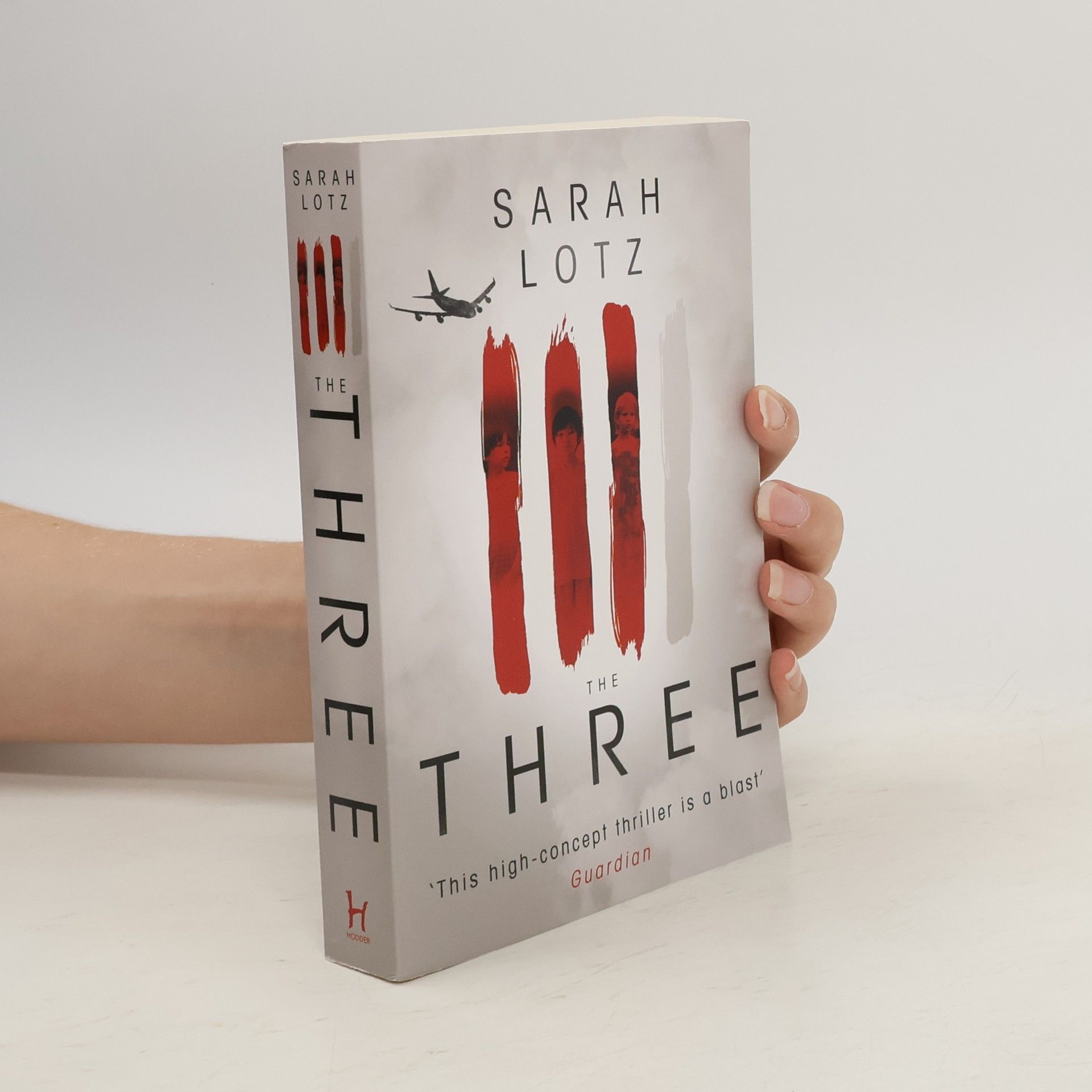Sarah Lotz Three