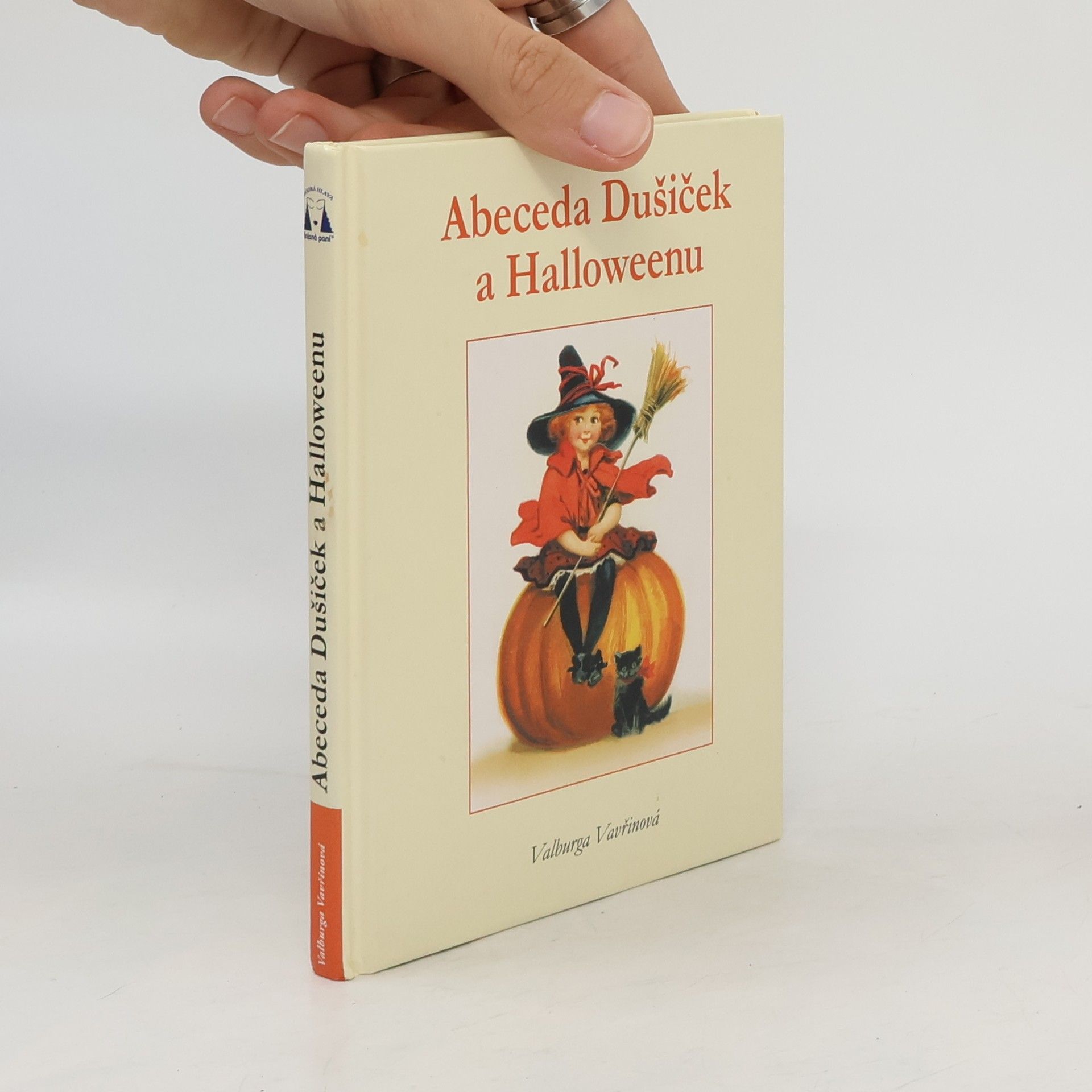Valburga Vavřinová Abeceda Dušiček a Halloweenu