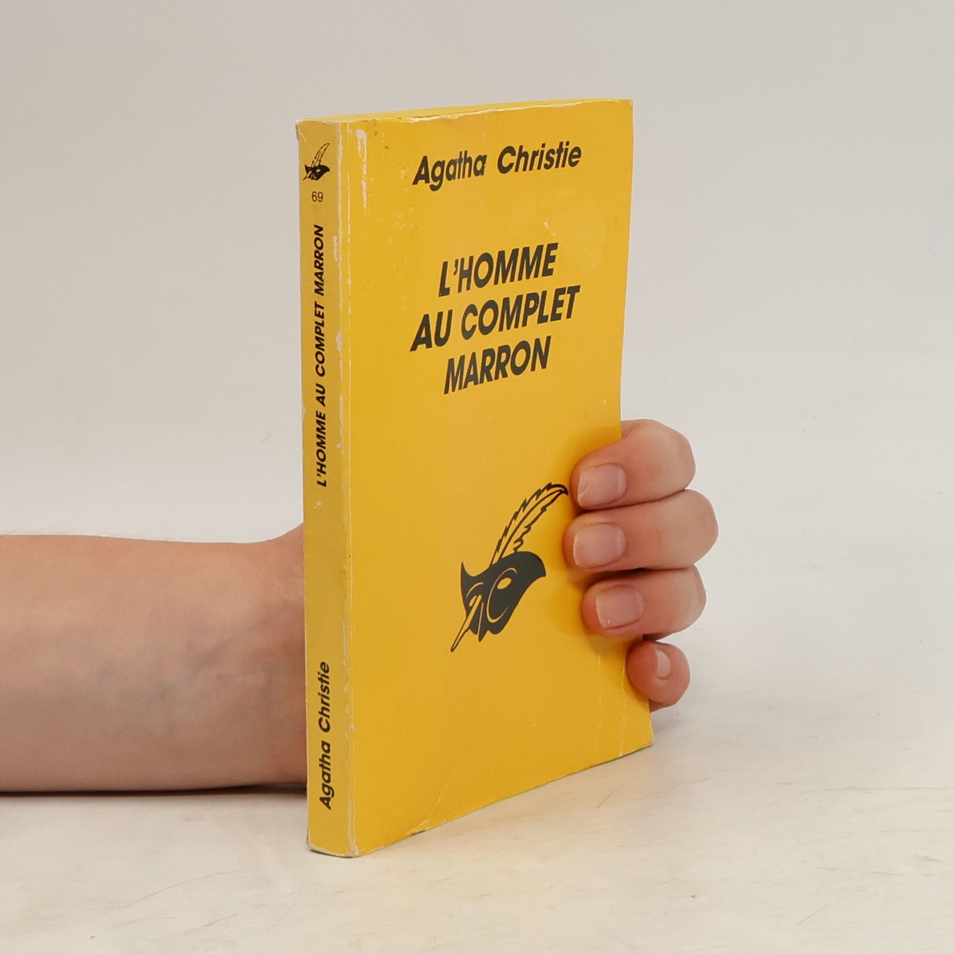 Agatha Christie L'homme au complet marron