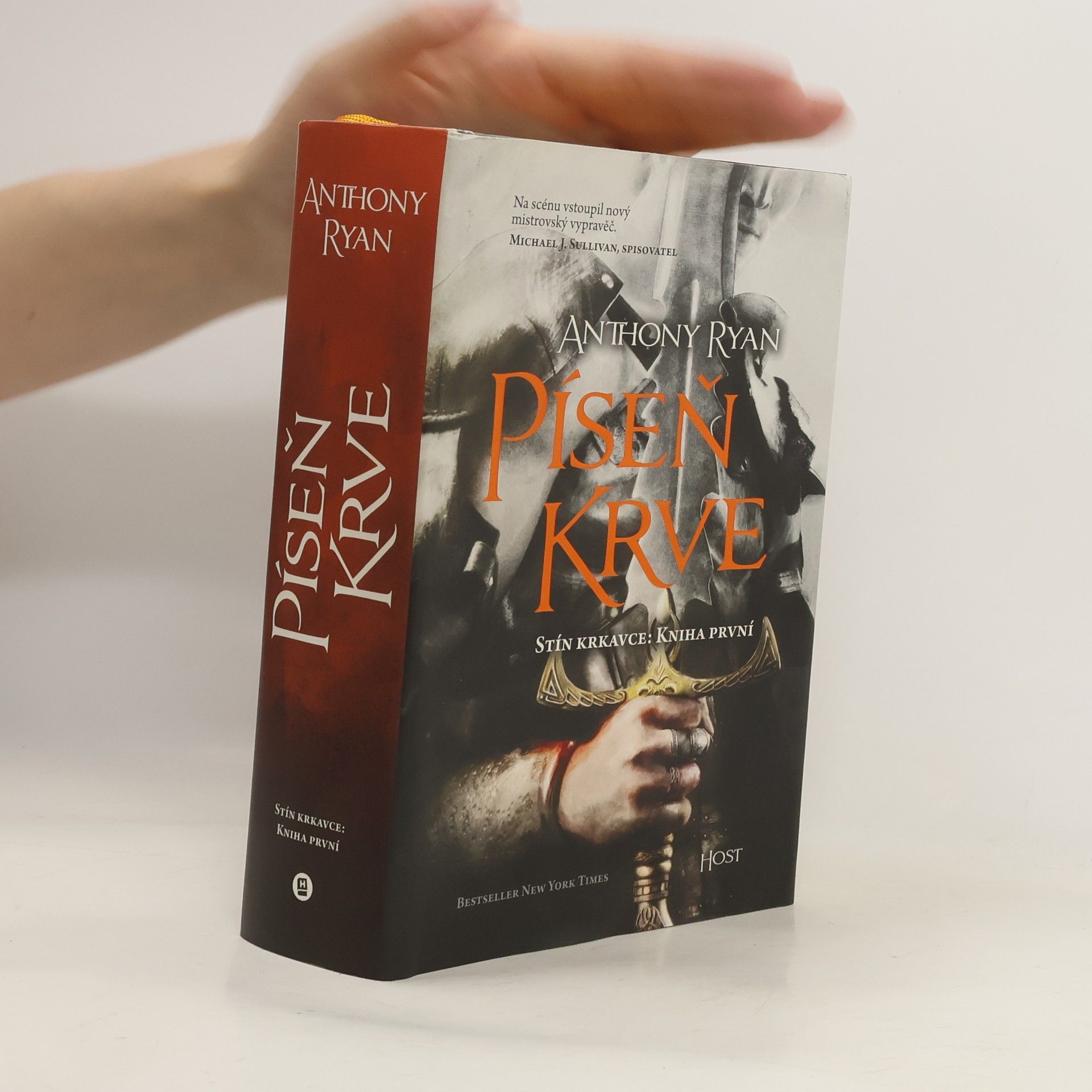 Anthony Ryan Píseň krve: stín krkavce. Kniha první