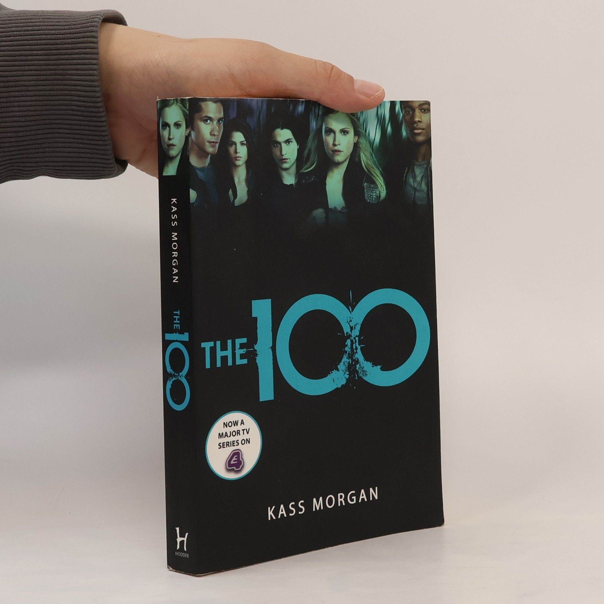Kass Morgan The 100
