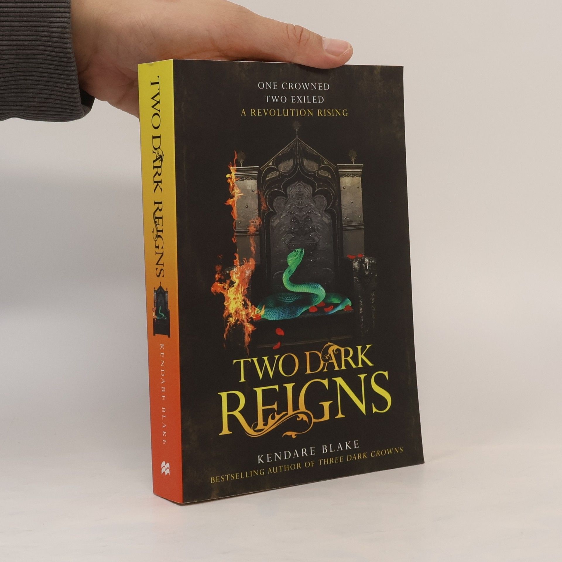 Kendare Blake Two Dark Reigns