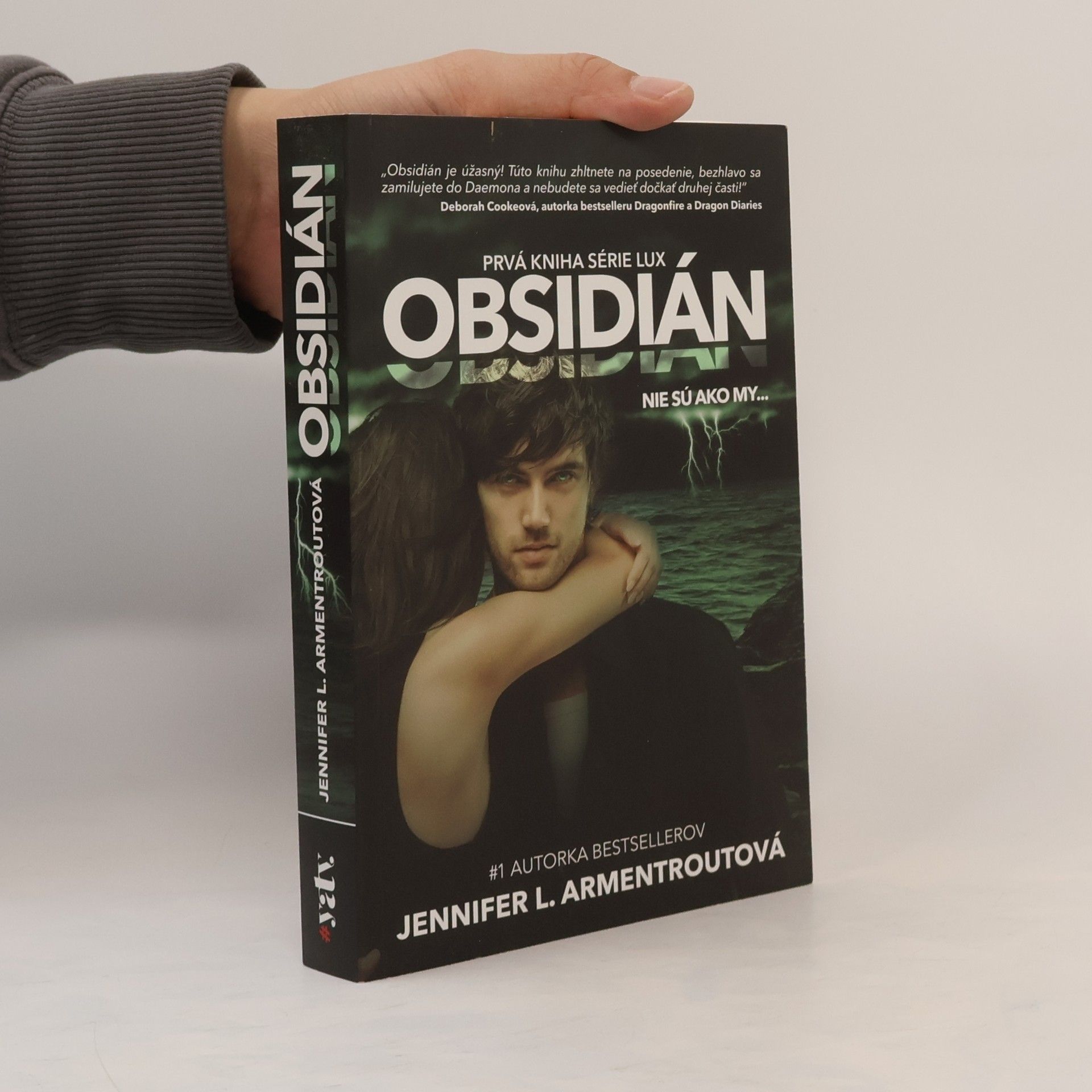 Jennifer L. Armentrout Obsidián - Nie sú ako my...