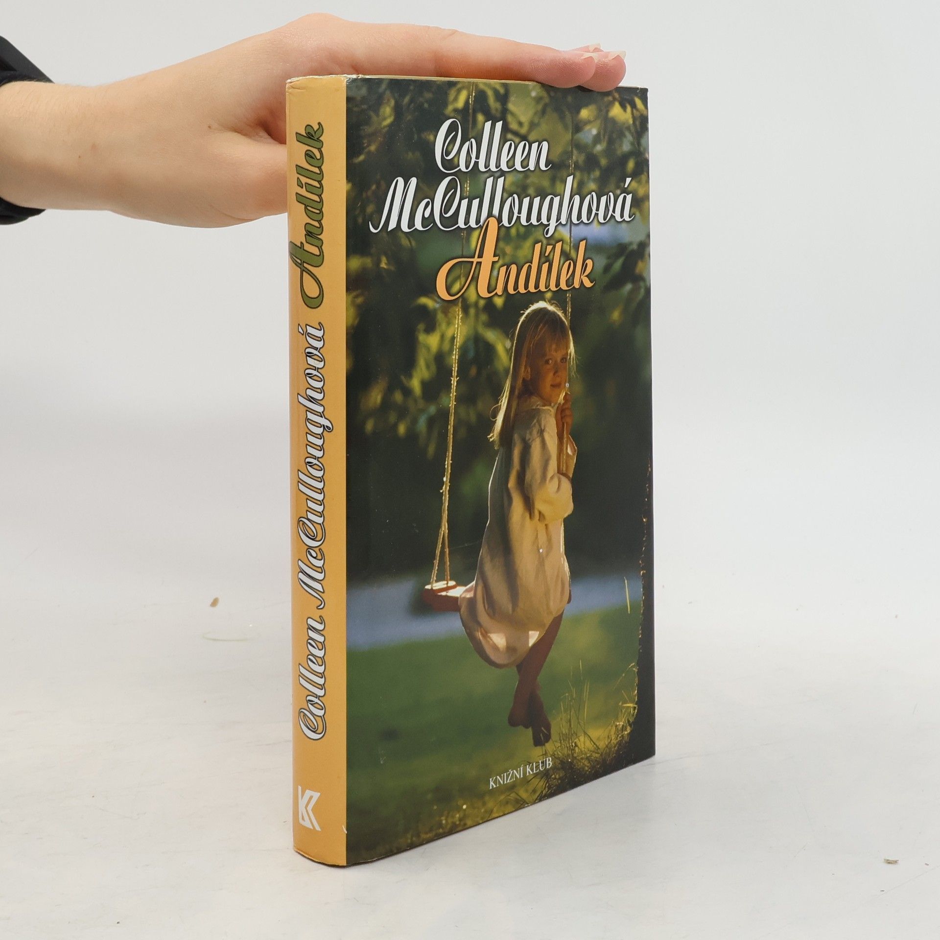 Colleen McCullough Andílek