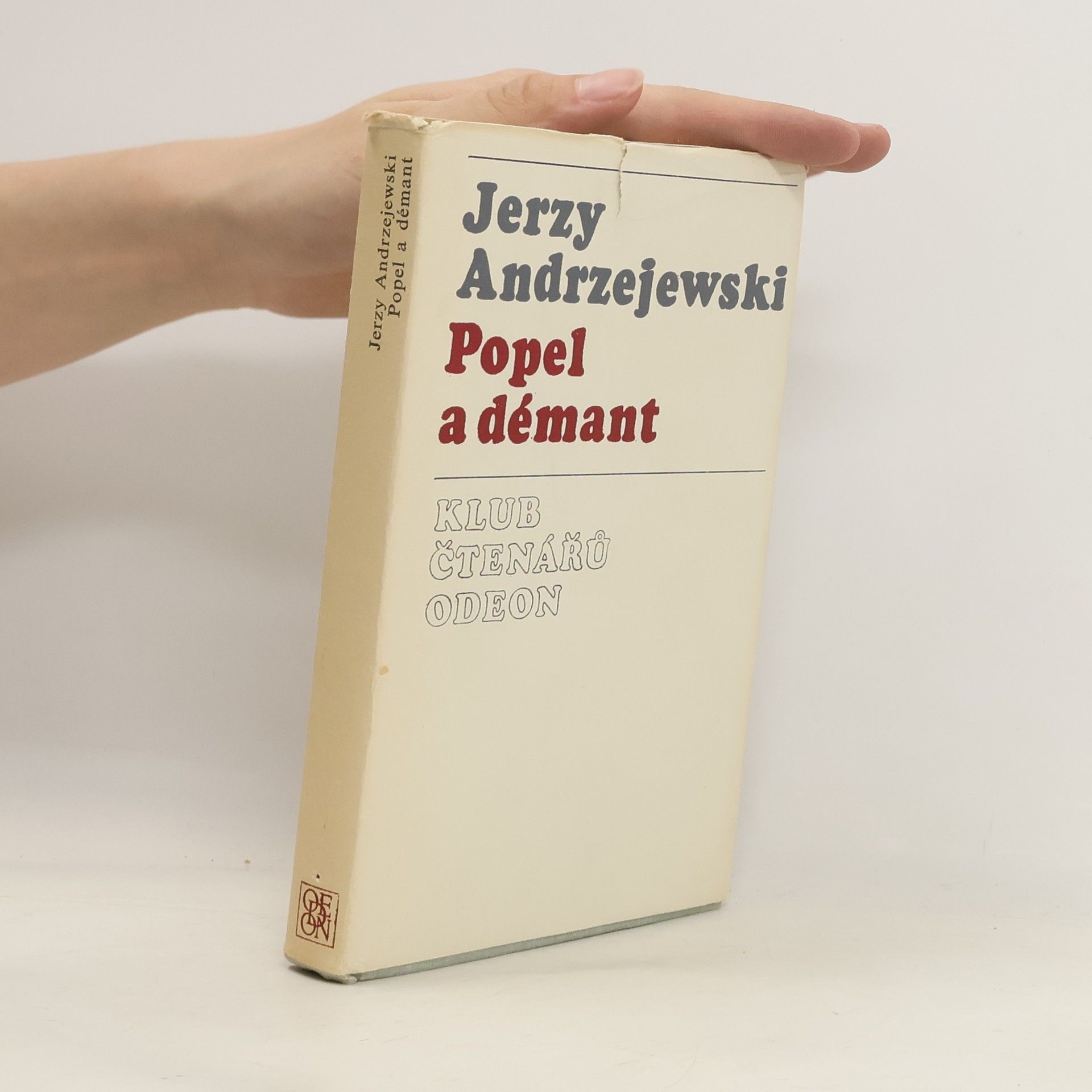 Jerzy Andrzejewski Popel a démant