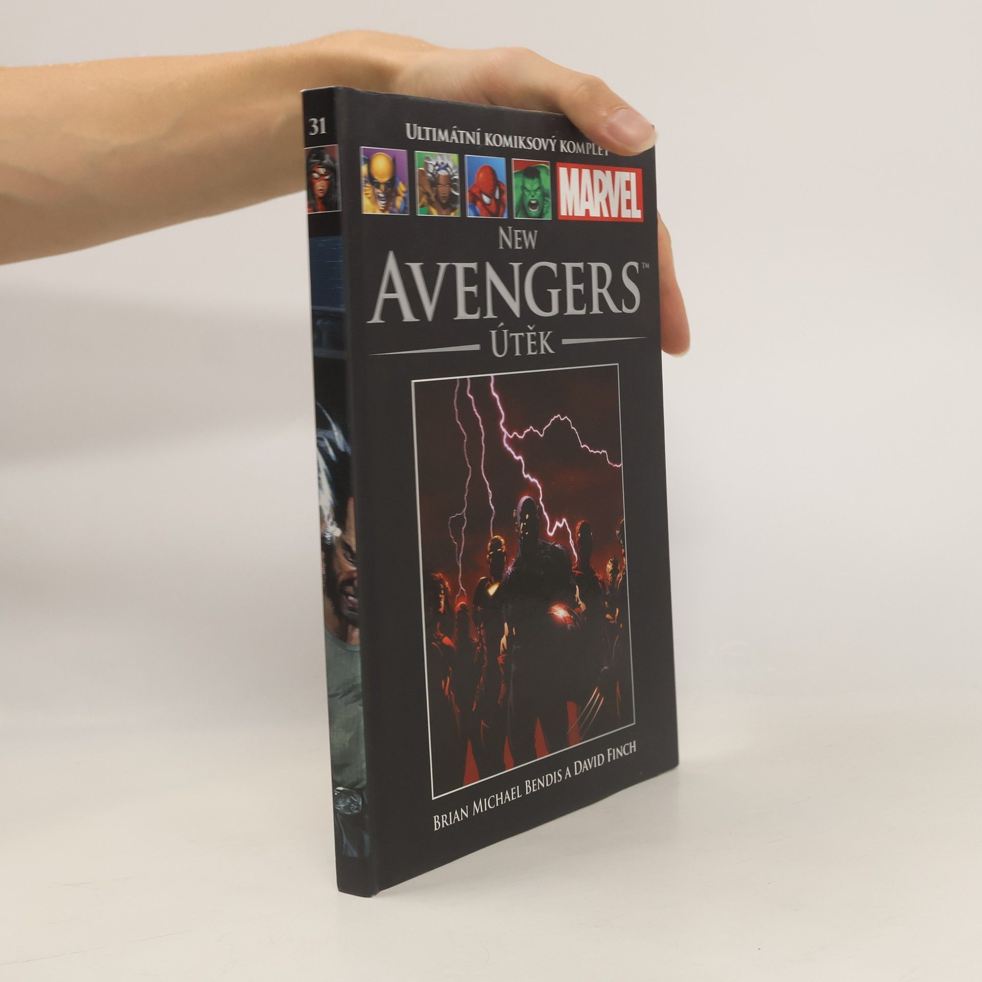 Brian Michael Bendis Ultimátní komiksový komplet 31. New Avengers. Útěk