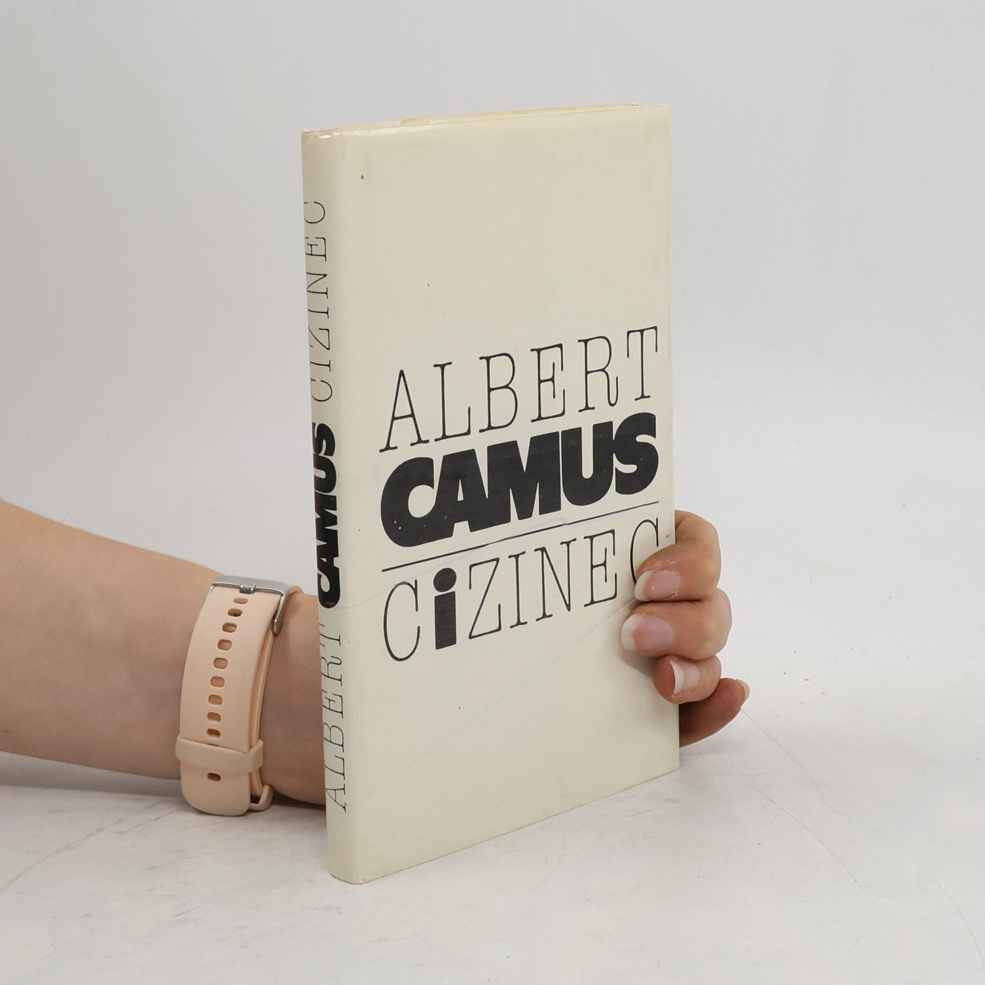 Albert Camus Cizinec