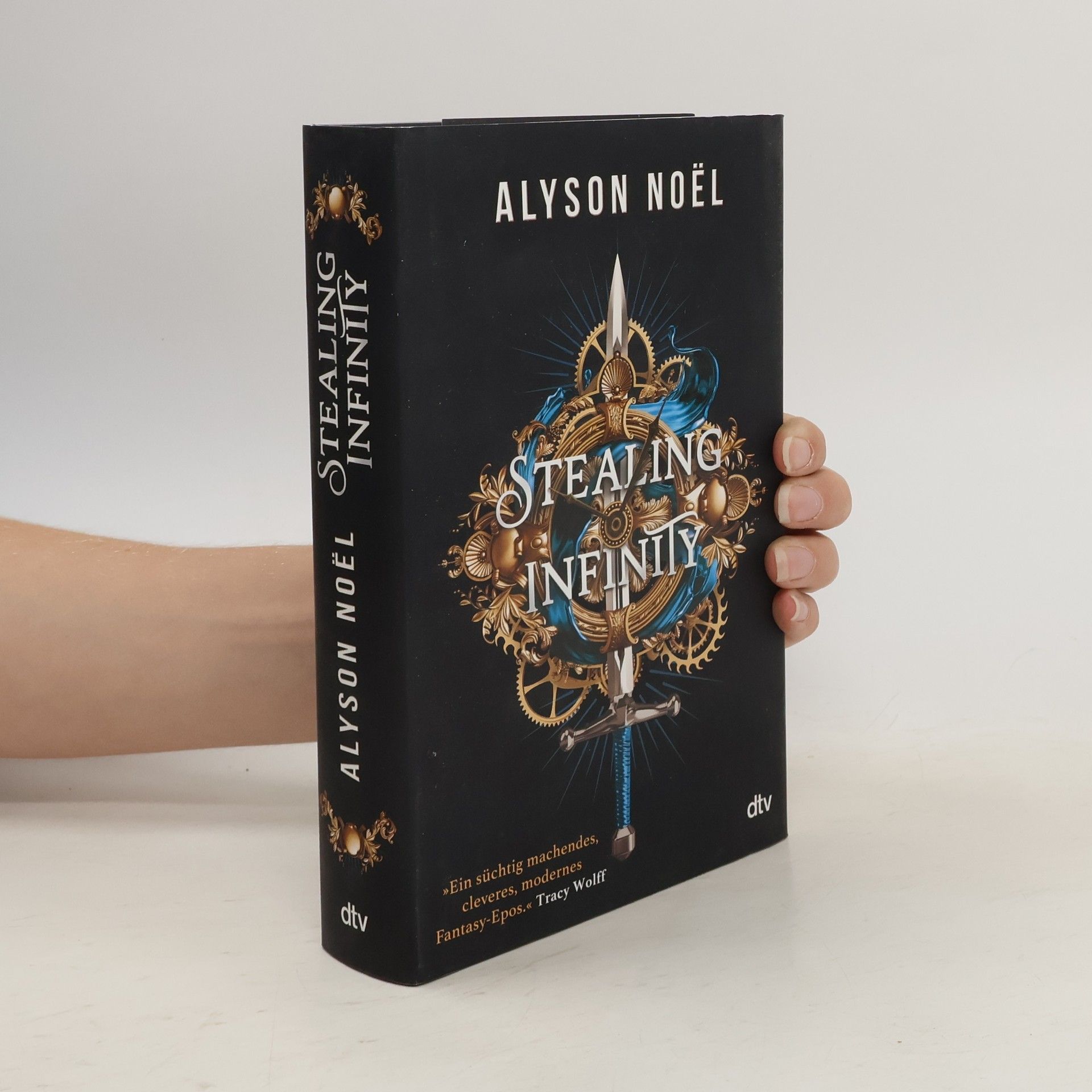 Alyson Noël Stealing infinity