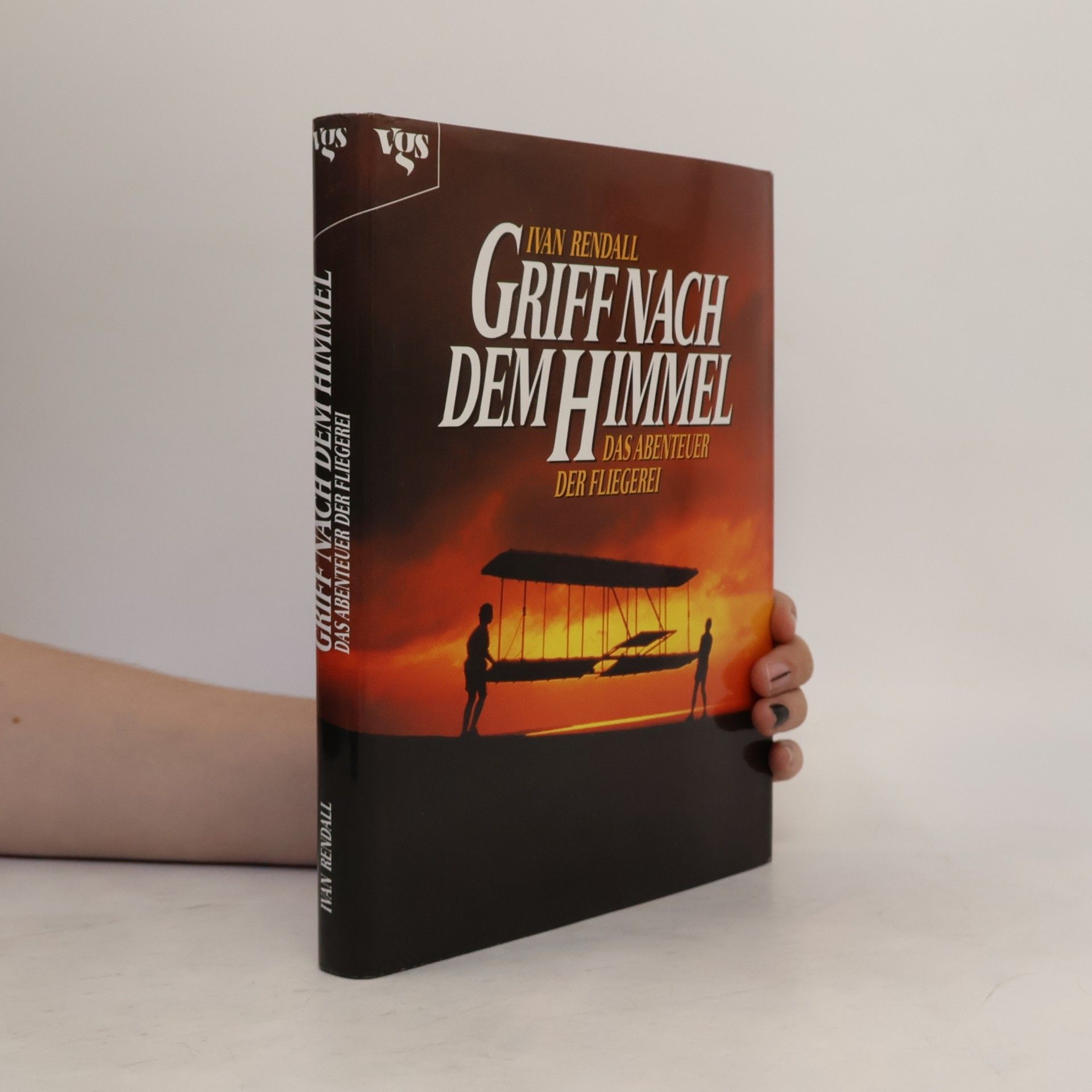 Ivan Rendall Griff nach dem Himmel