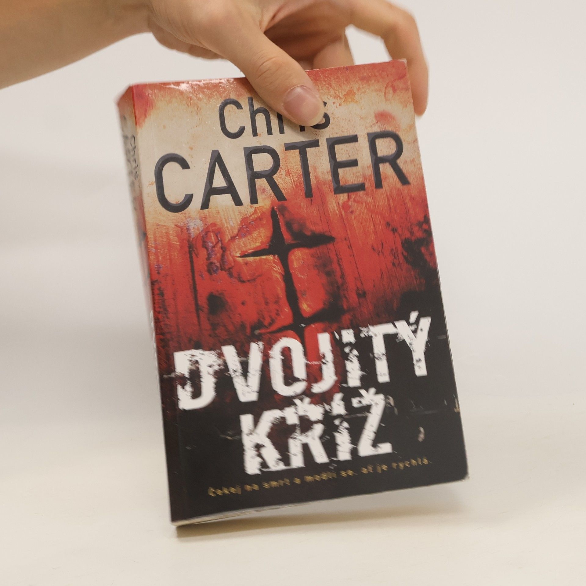 Chris Carter Dvojitý kříž