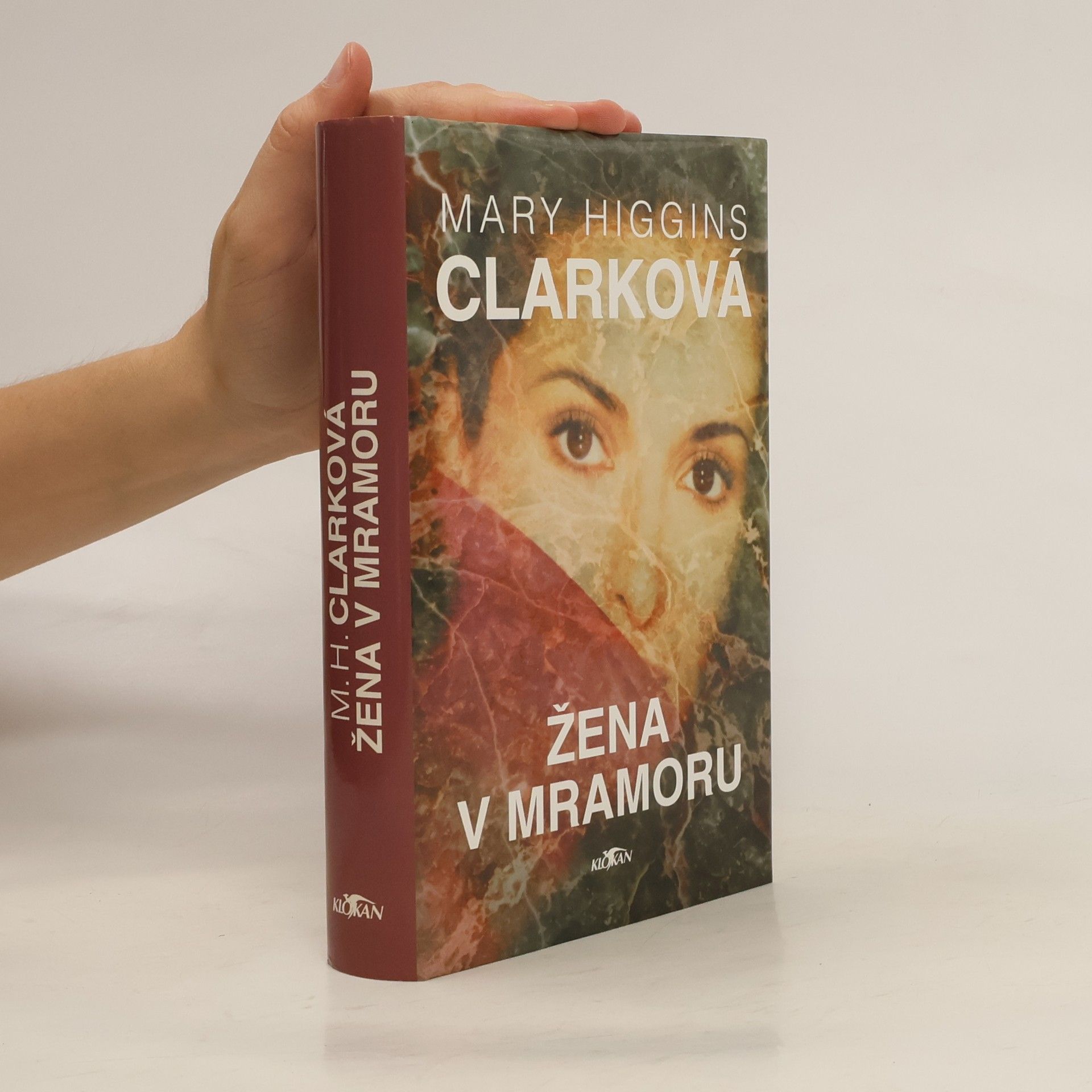 Mary Higgins Clark Žena v mramoru
