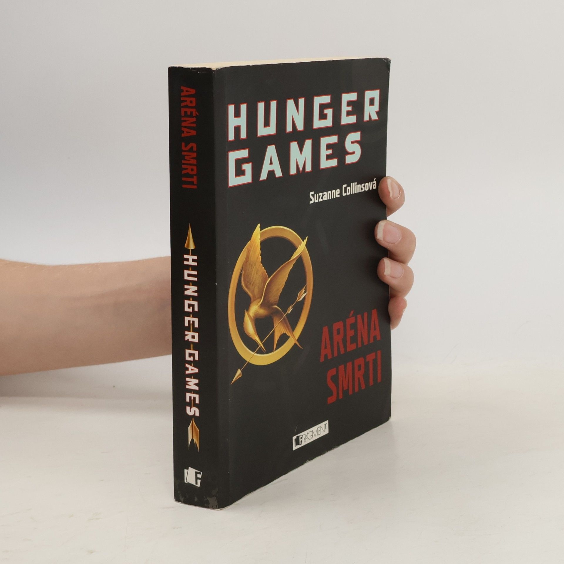 Suzanne Collins Hunger Games. Aréna smrti