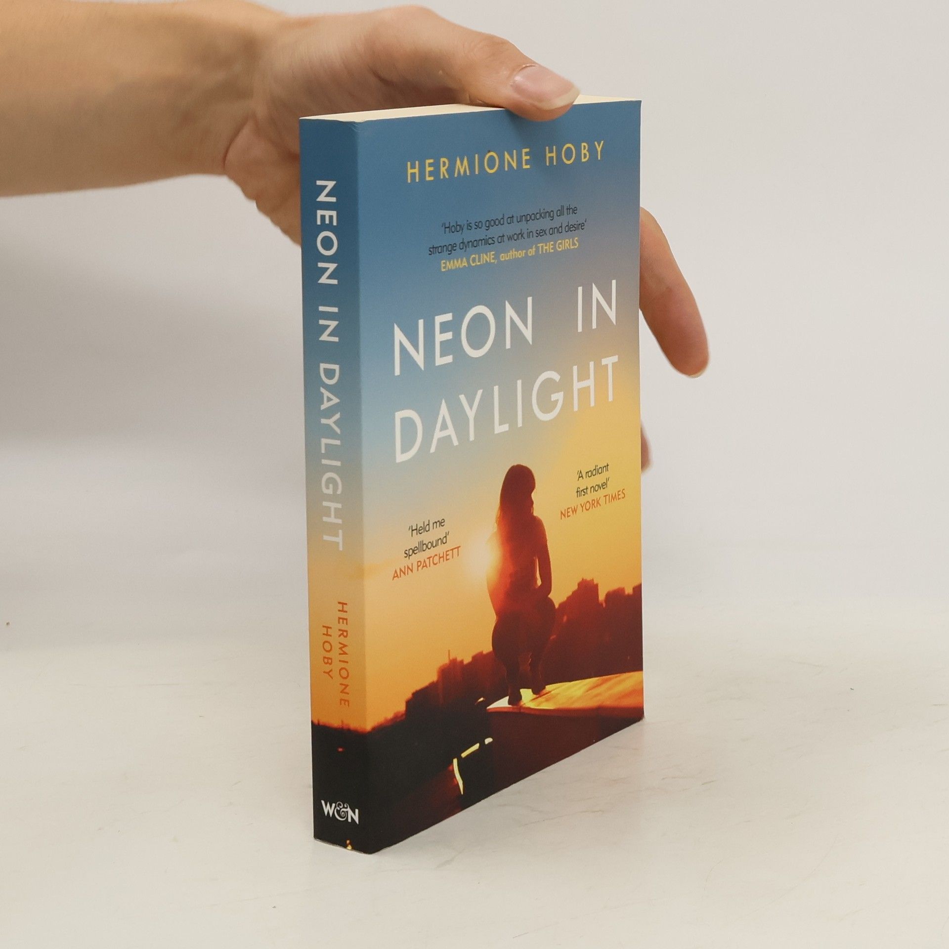 Hermione Hoby Neon in Daylight