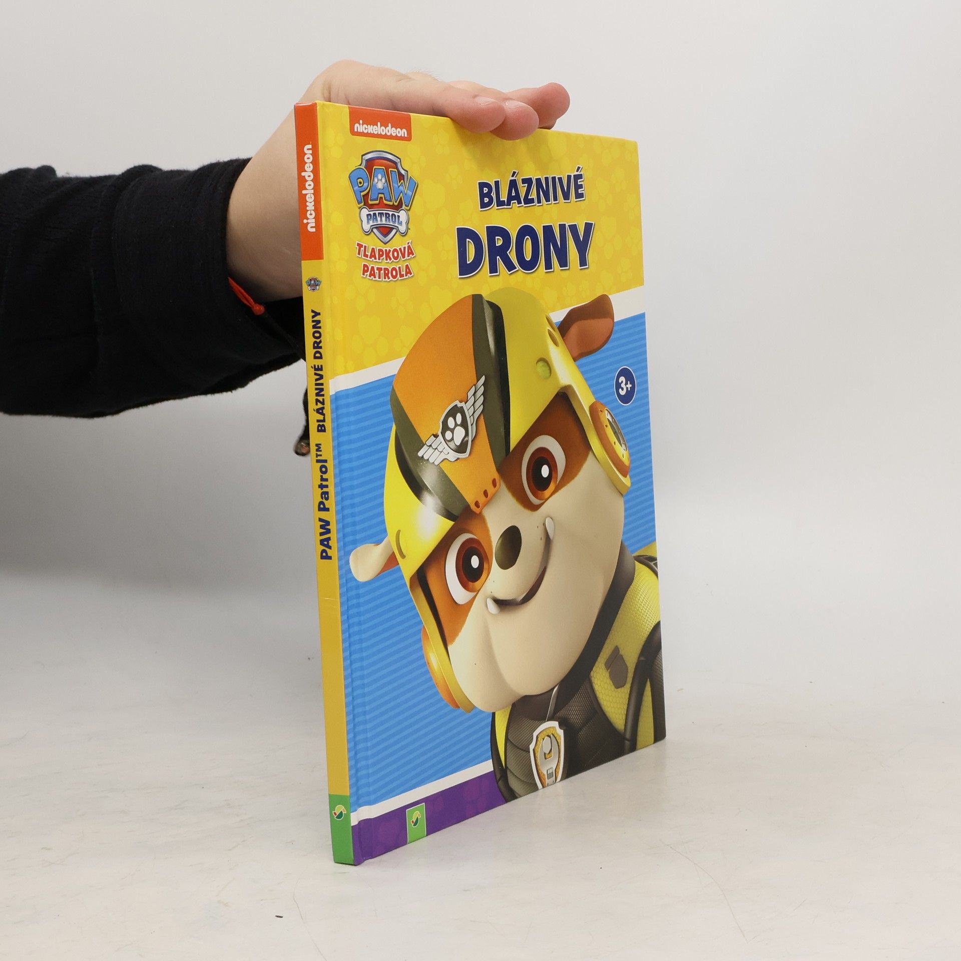 kolektiv Tlapková patrola. Bláznivé drony