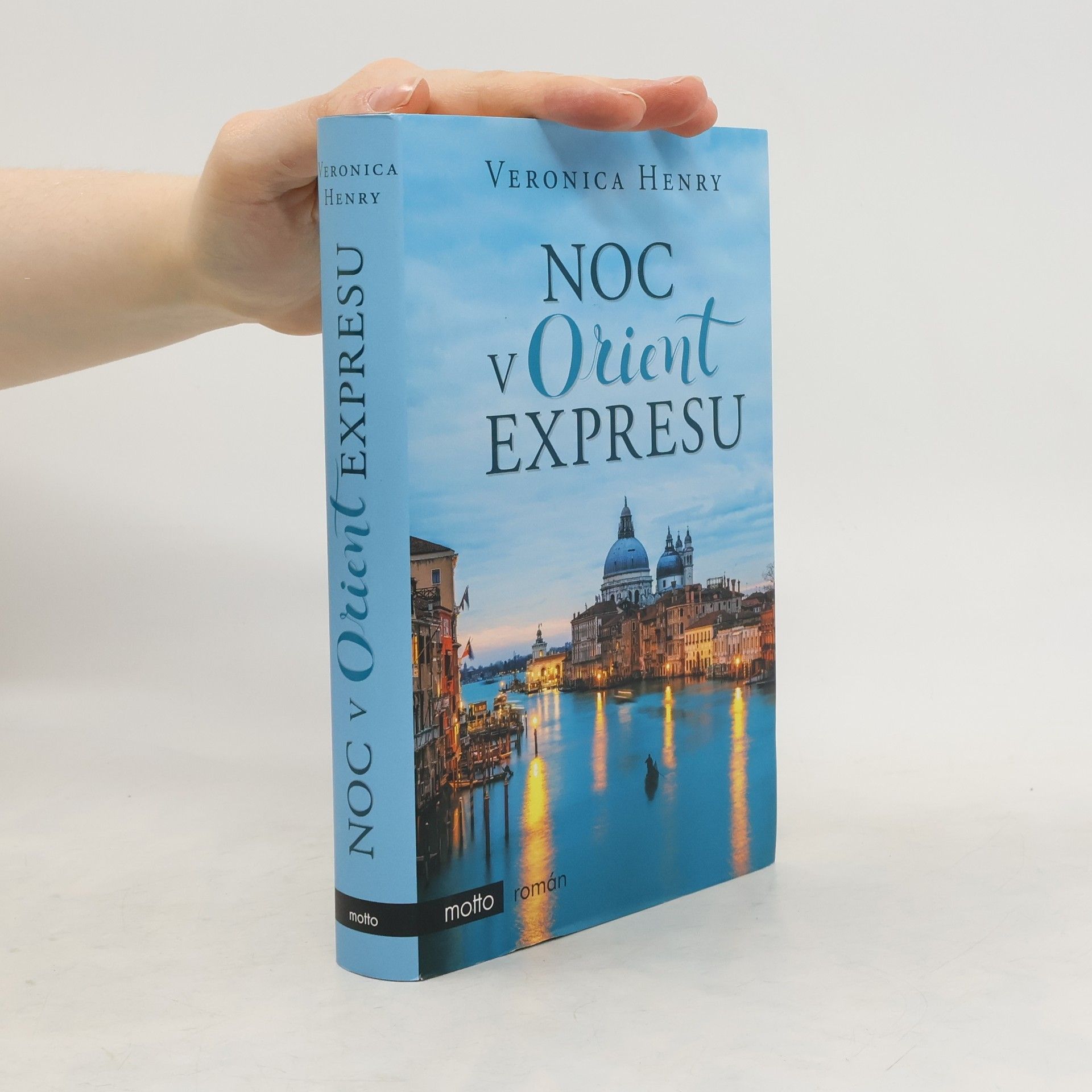 Veronica Henry Noc v Orient expresu