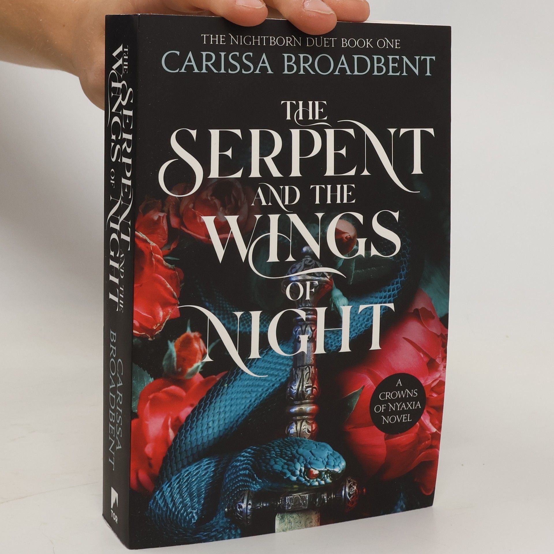 Carissa Broadbent The Serpent and the Wings of Night
