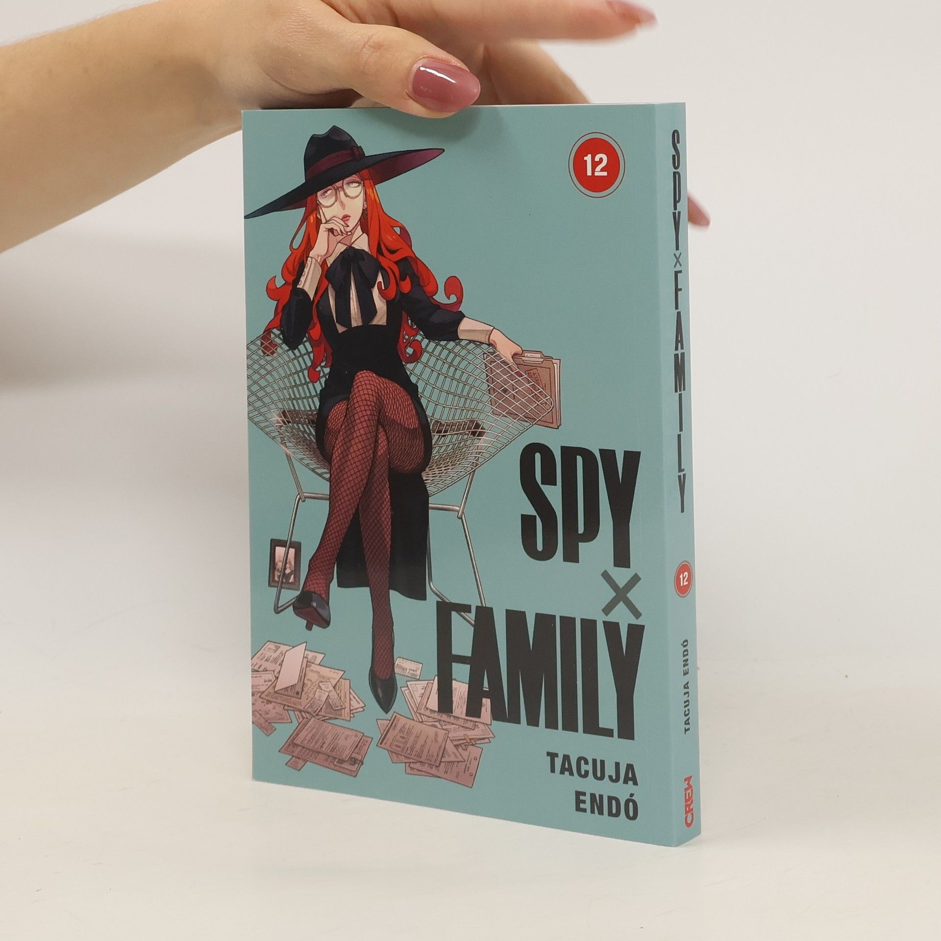 Tacuja Endó Spy x Family 12