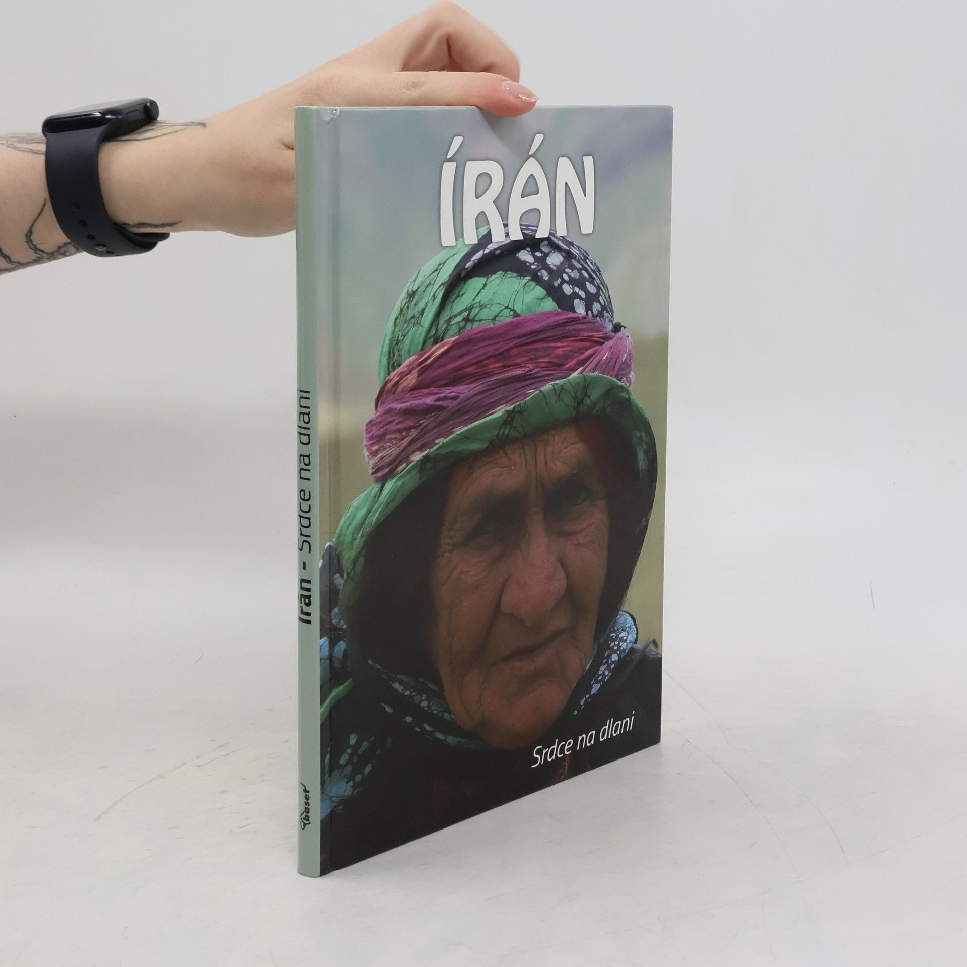 Miloš Uhlíř Írán - Srdce na dlani